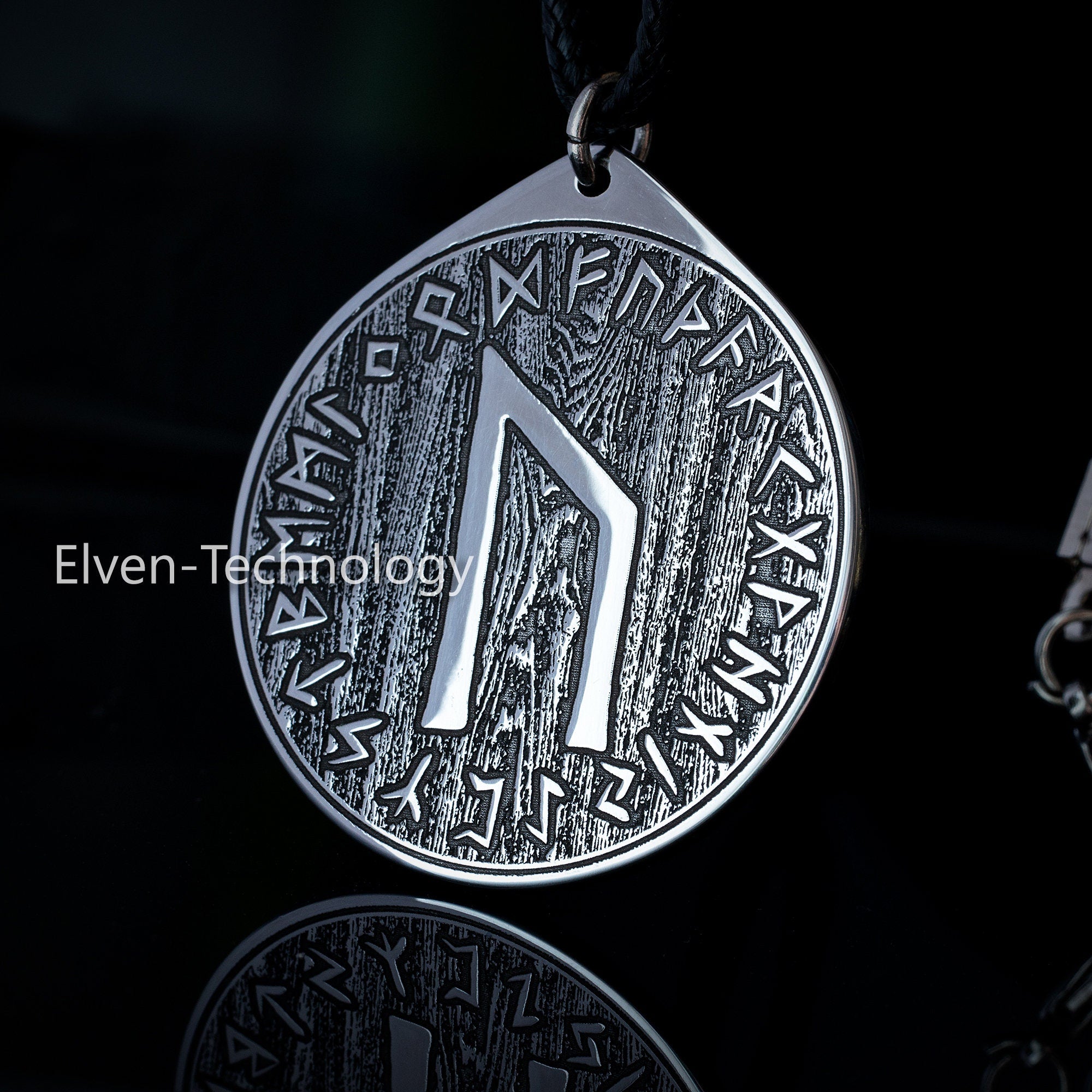 Viking Endurance Uruz Rune pendant in Wheel of Universe North Celtic amulet Elder Futhark talisman magic