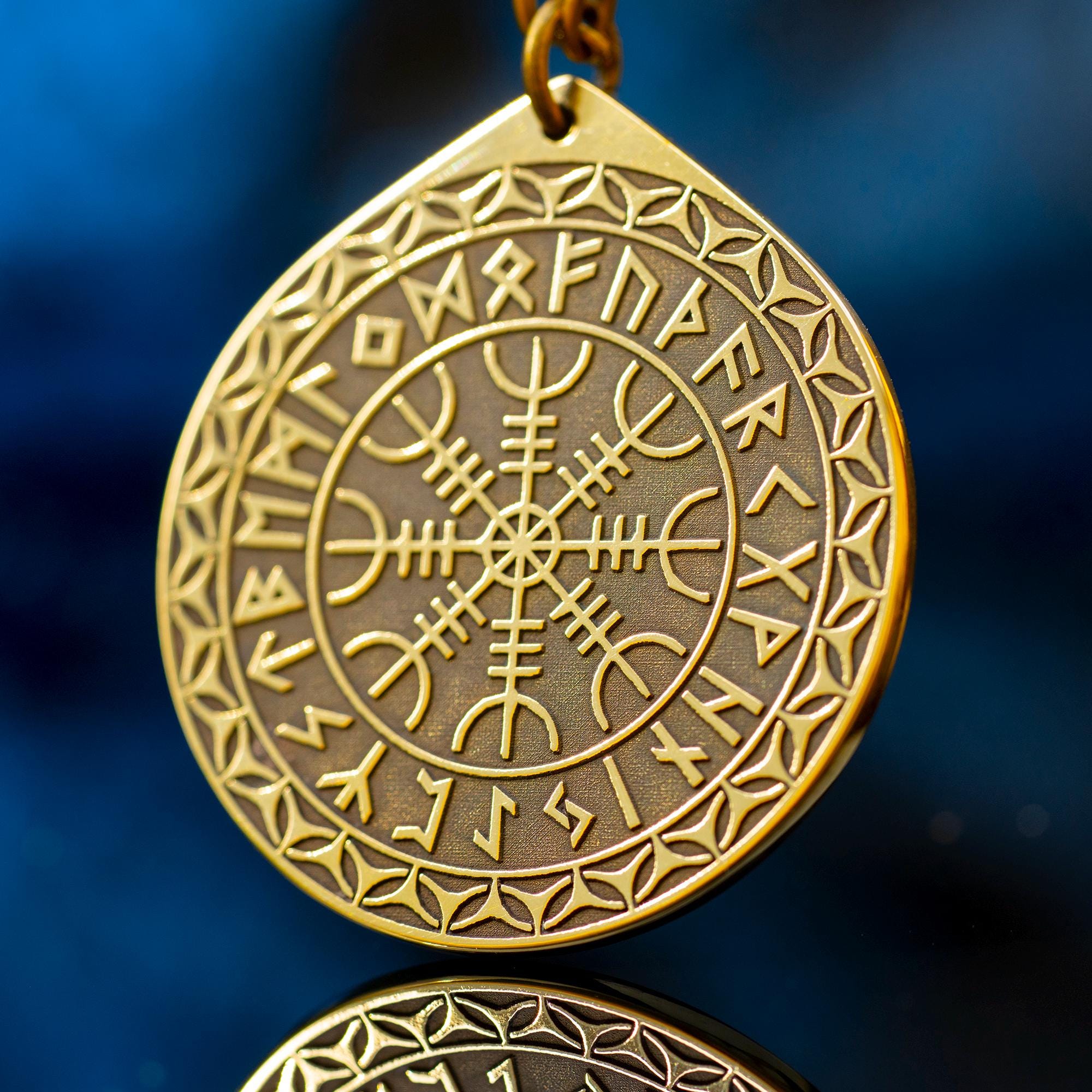 Viking The Helm of Awe Rune pendant in Wheel of Universe North Celtic amulet Elder Futhark talisman occult magic