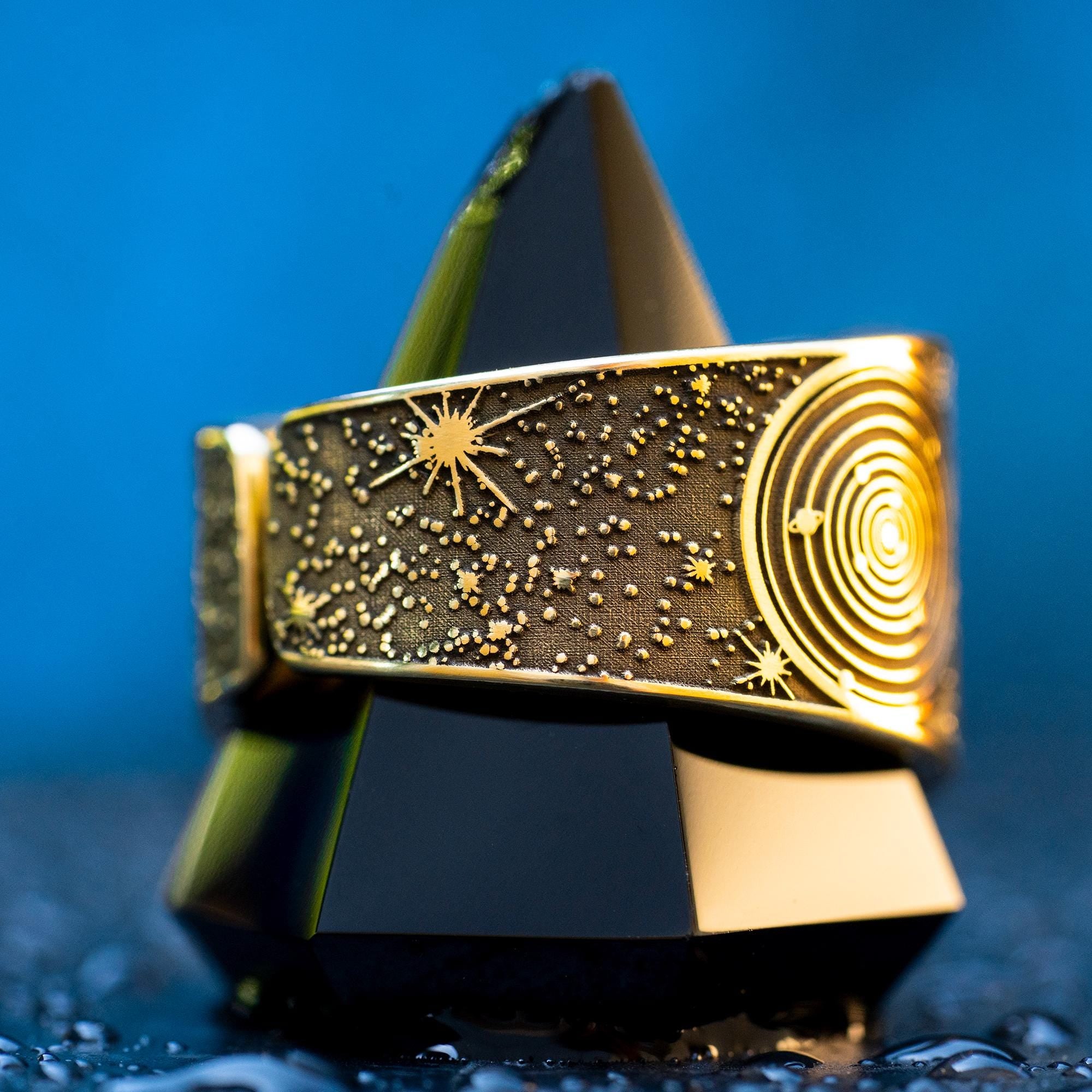 Goetia Sixth Pentacle of the Moon Ring: Kabbalah Amulet Talisman