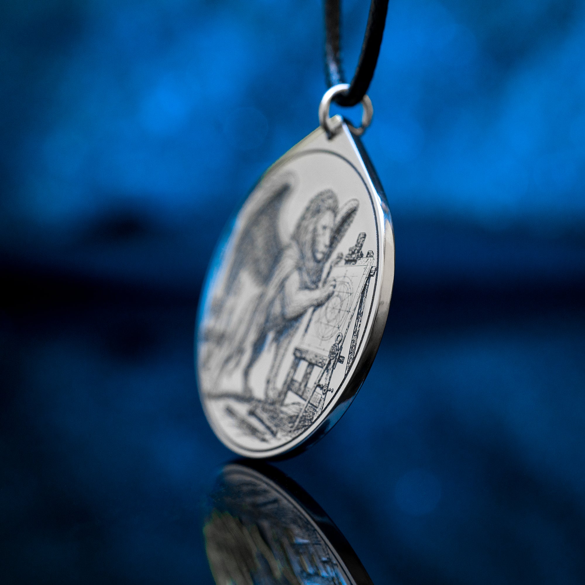Vapula Seal Pendant