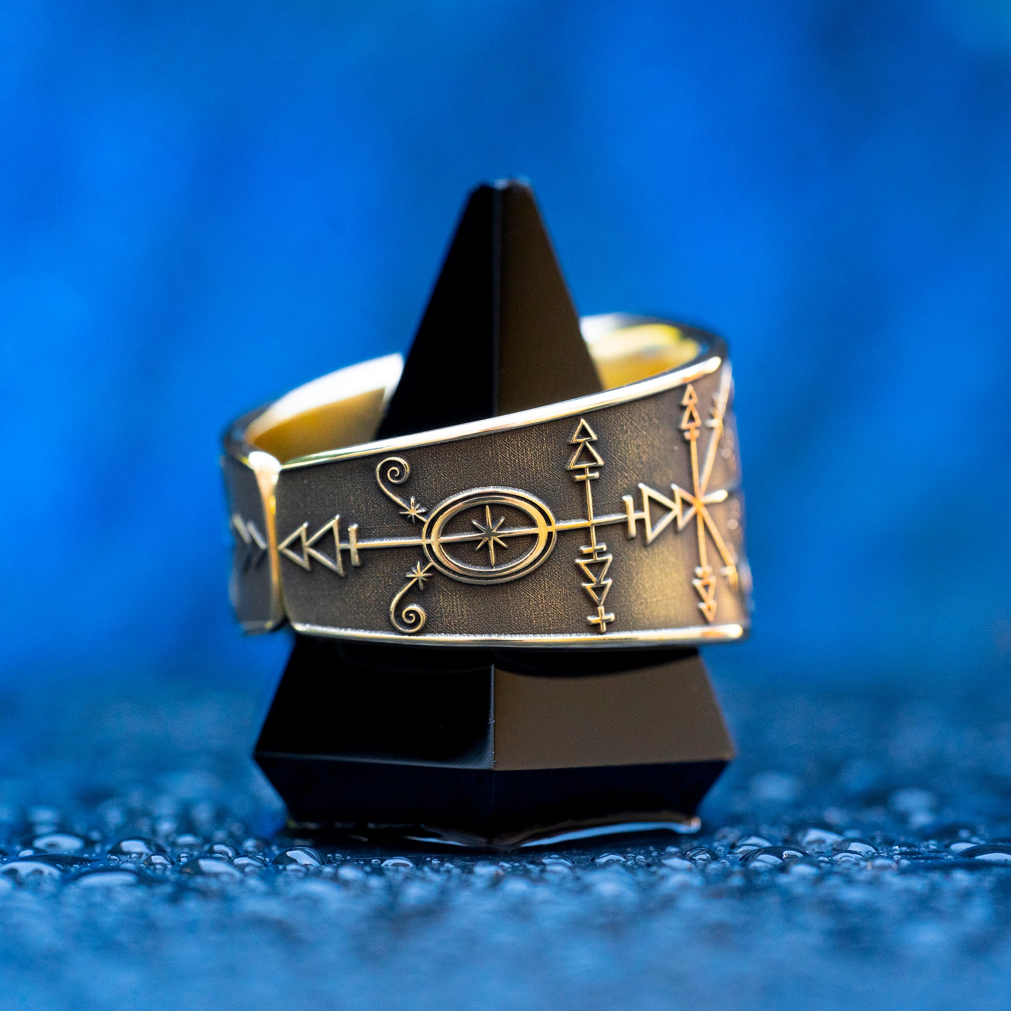 Met Kalfou ring with Vodou veve symbolism of crossroads, night gates, road opening, road closing, and spiritual protection