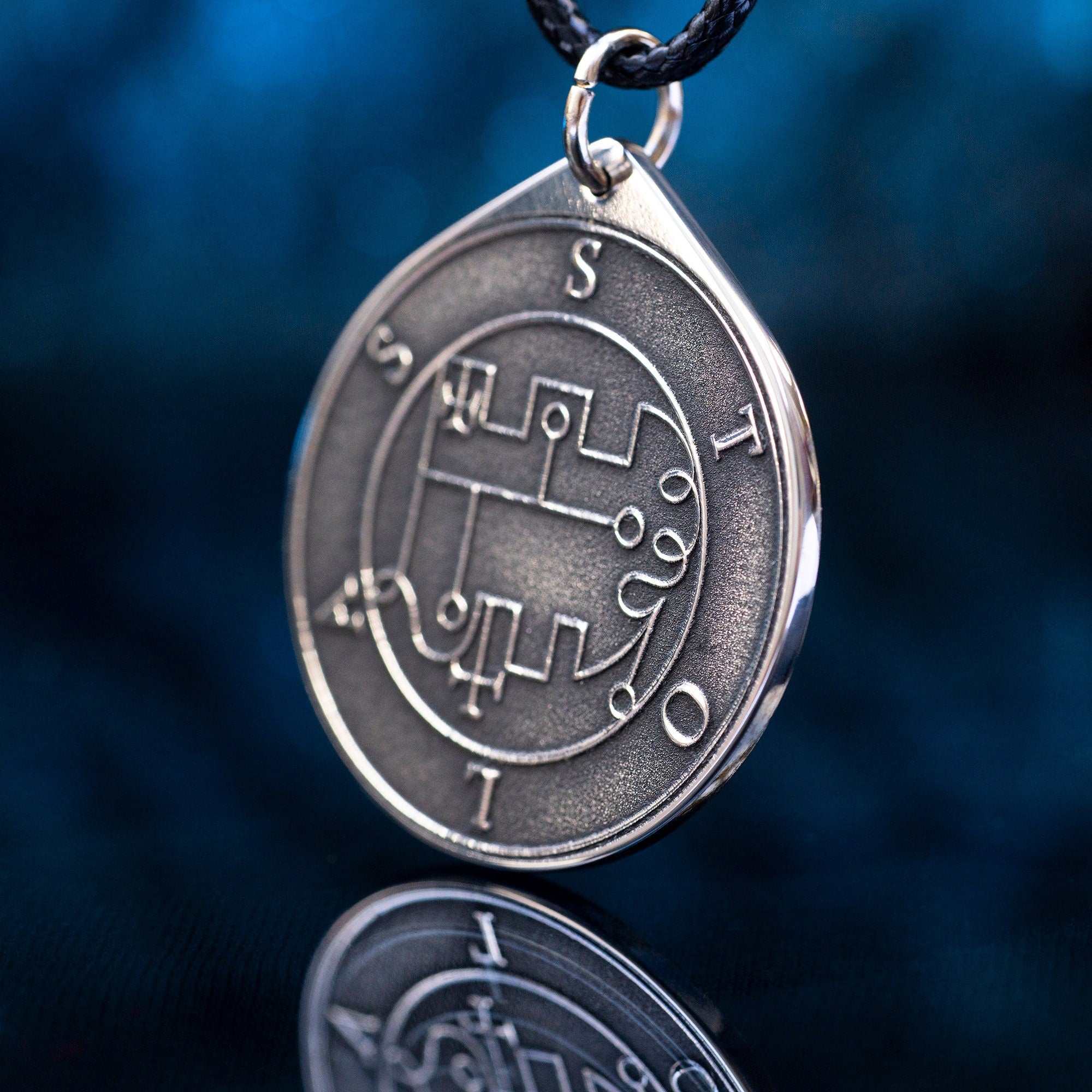 Stolas Seal Pendant: Demon of Celestial Knowledge and Stars, Goetia Solomon Kabbalah Occult Talisman