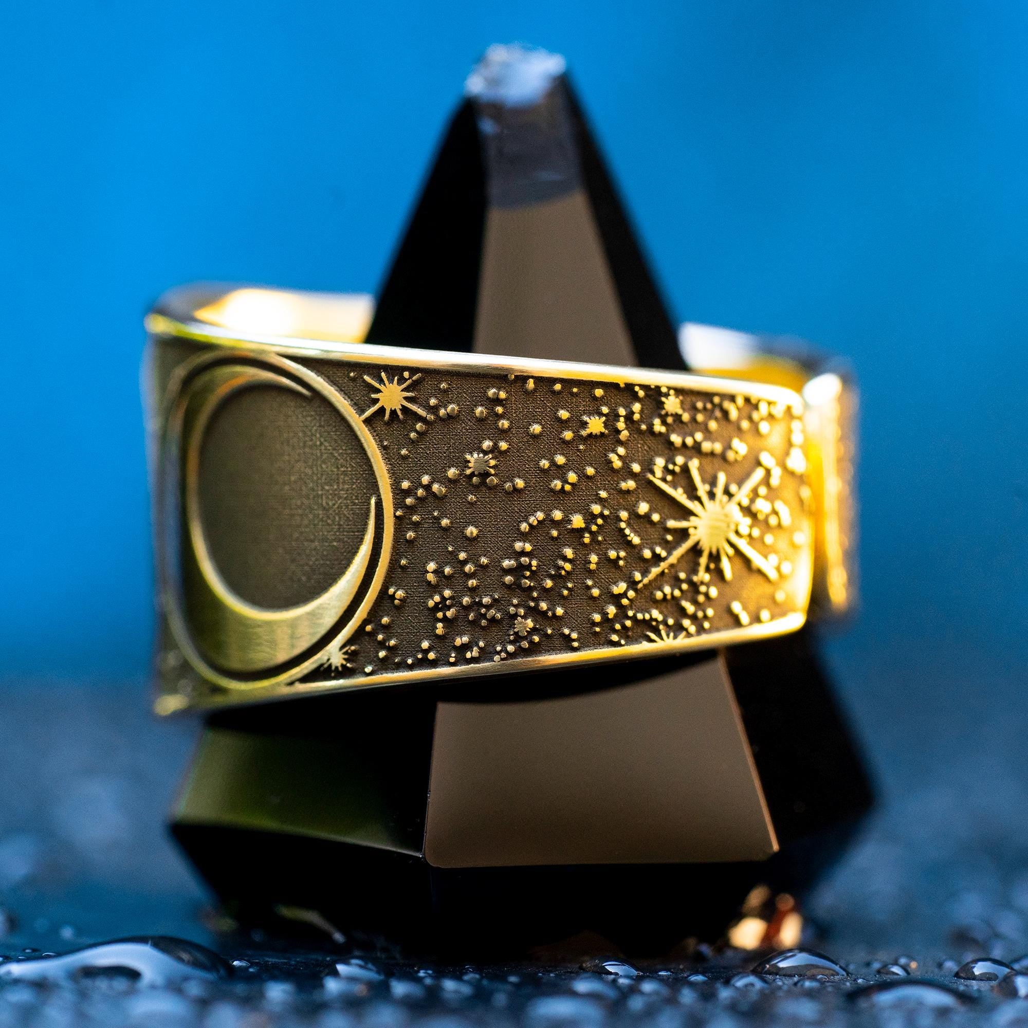 Goetia Sixth Pentacle of the Moon Ring: Kabbalah Amulet Talisman