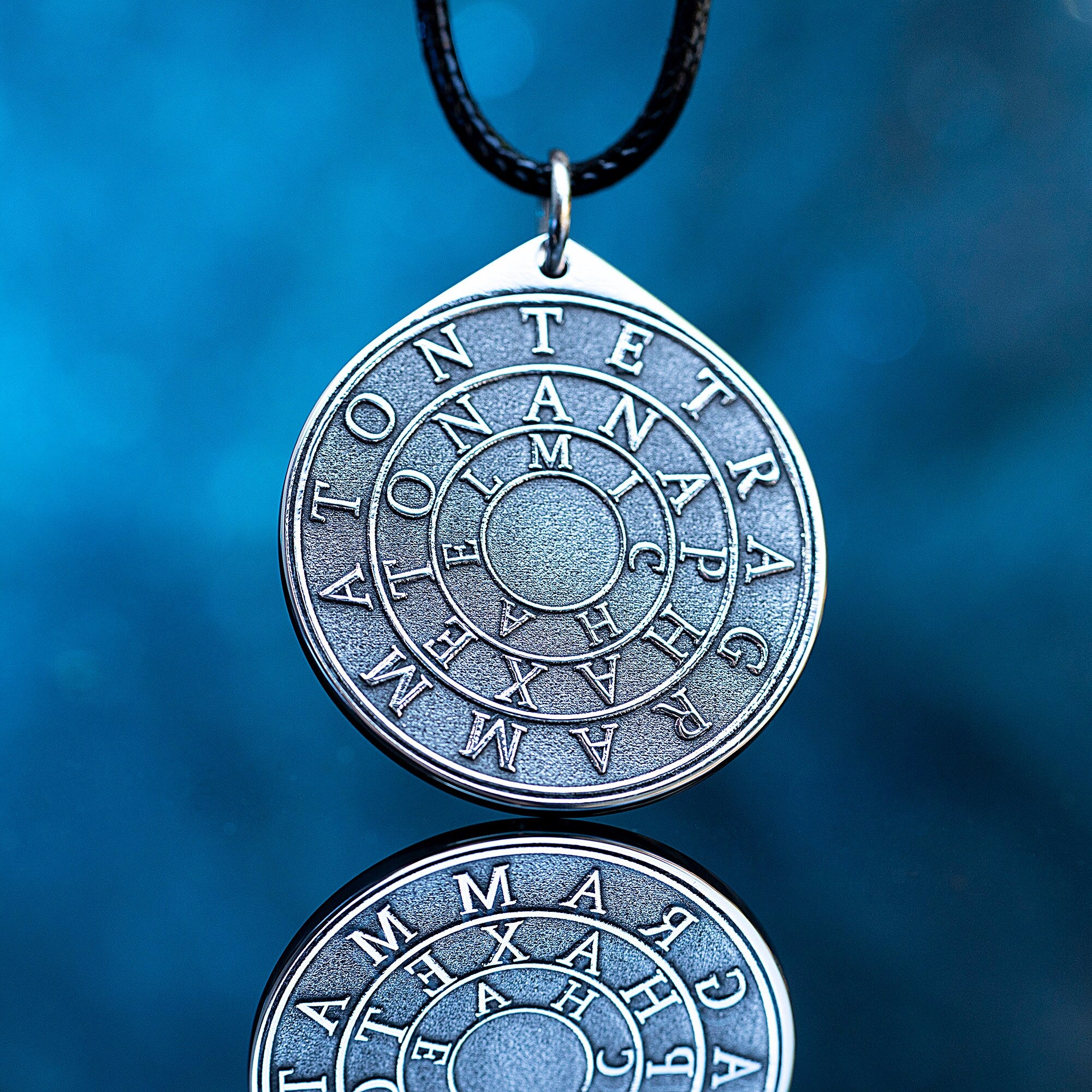 Magic disc of Solomon Pendant: Sacred Geometry Kabbalah Amulet