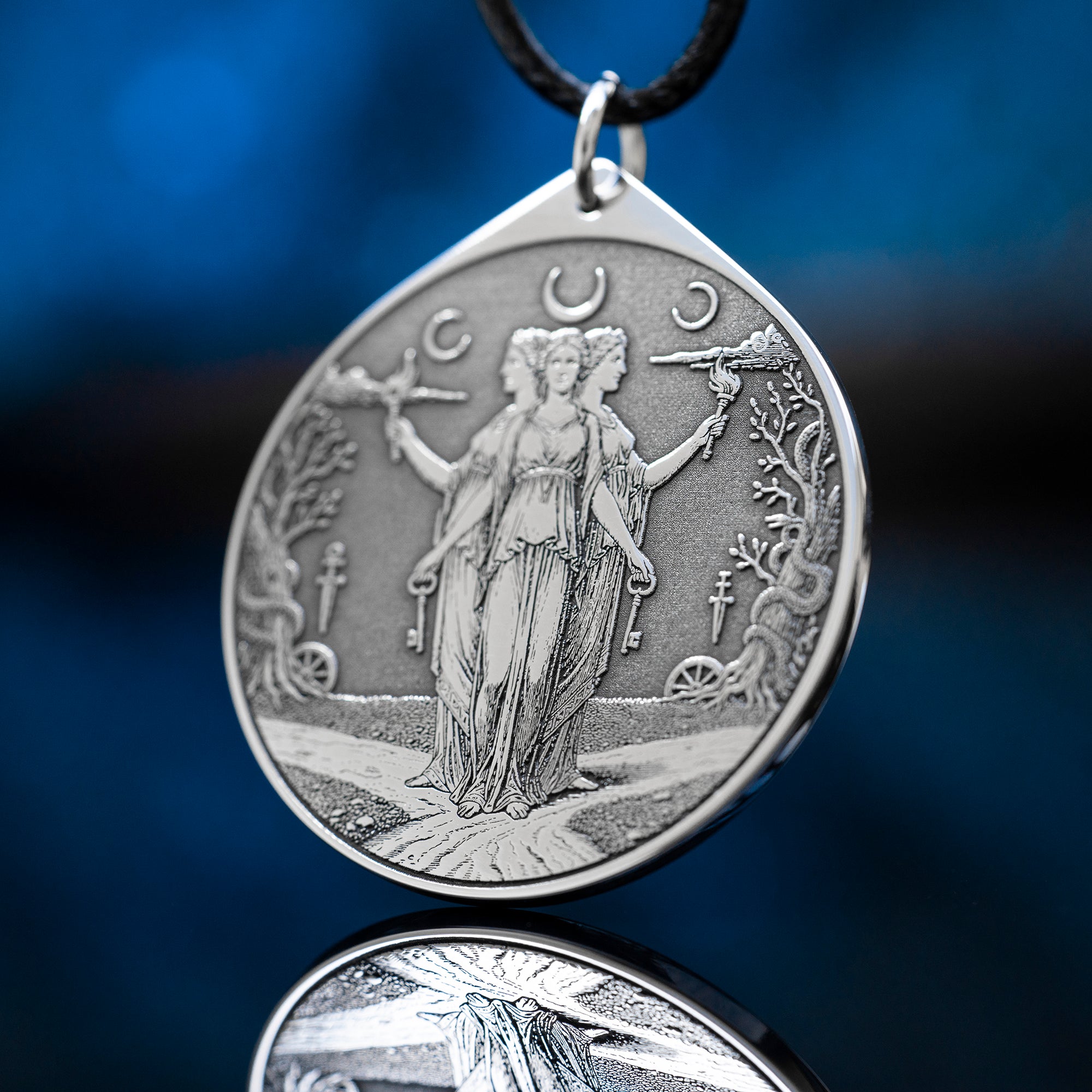 Hecate Wheel Pendant: Strophalos Moon Goddess Amulet