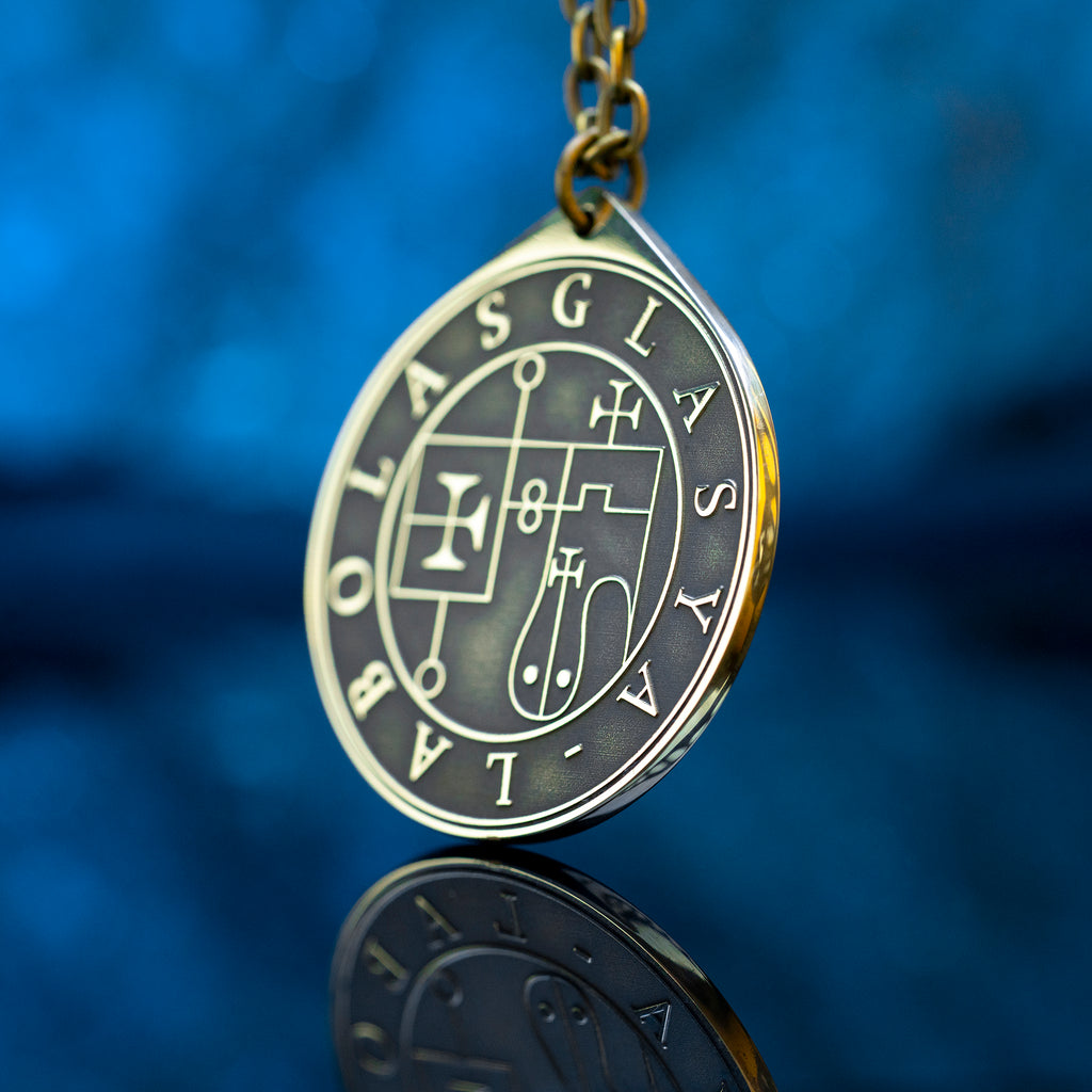 Glasya-Labolas seal pendant with engraved Ars Goetia sigil associated with arts, sciences, prophecy, and invisibility