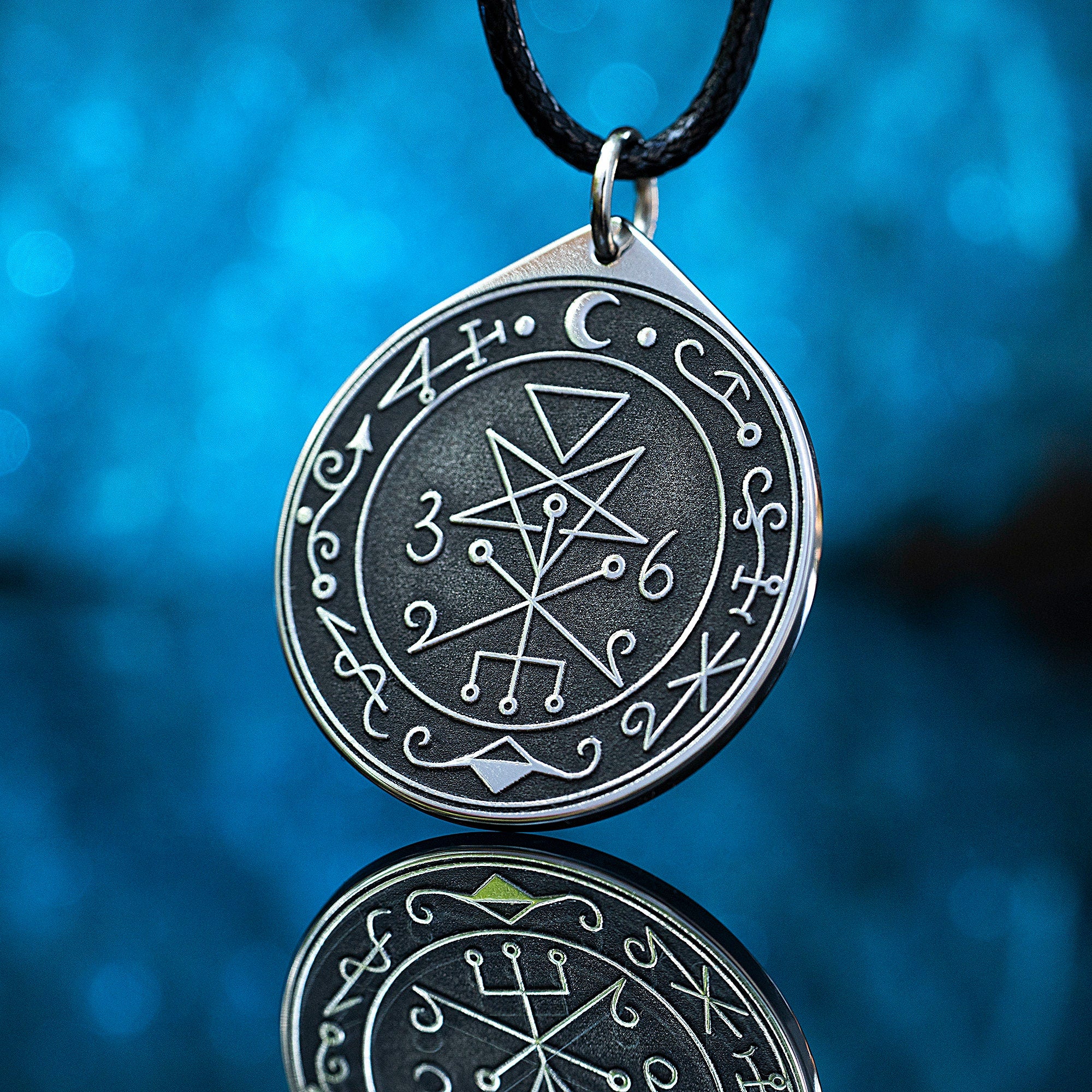 Lilith Seal Pendant: Goddess of Night, Demoness of Seduction, Goetia Solomon Amulet Occult Talisman