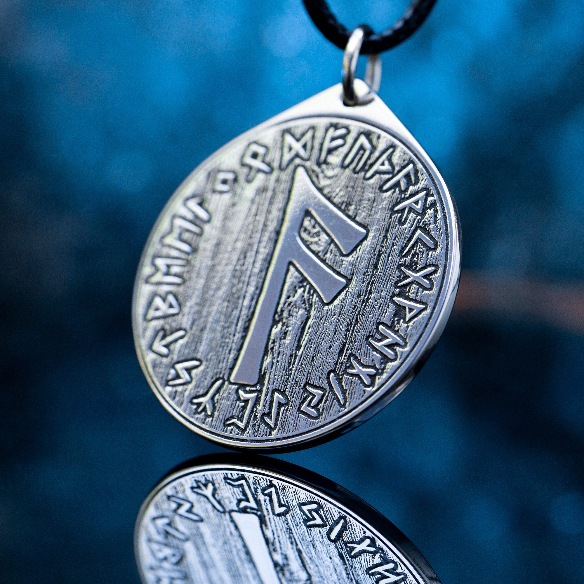 Viking Intelligence Ansuz Rune pendant in Wheel of Universe North Celtic amulet Elder Futhark talisman occult magic