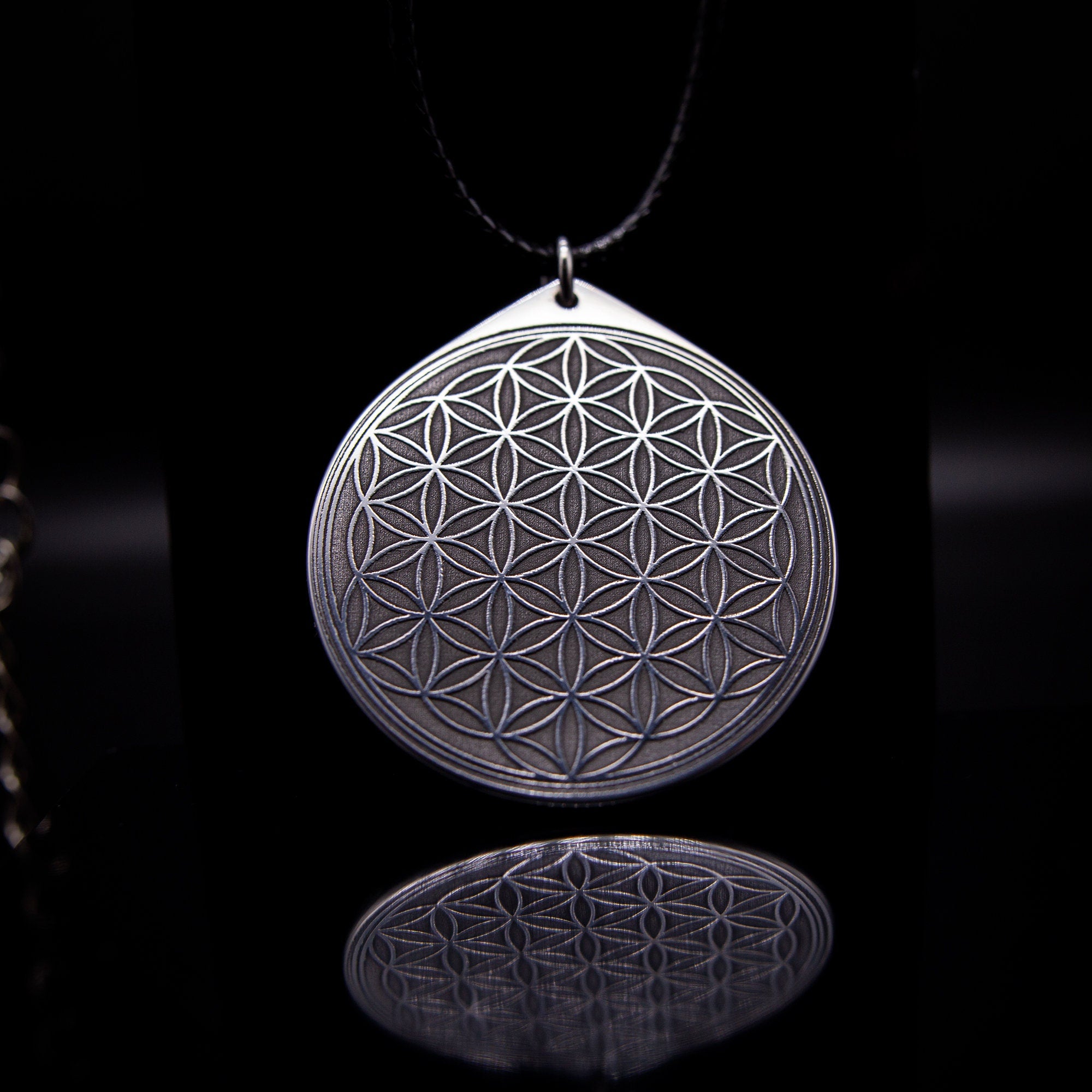 Flower of Life Stainless Steel Pendant: Kabbalah Amulet Talisman