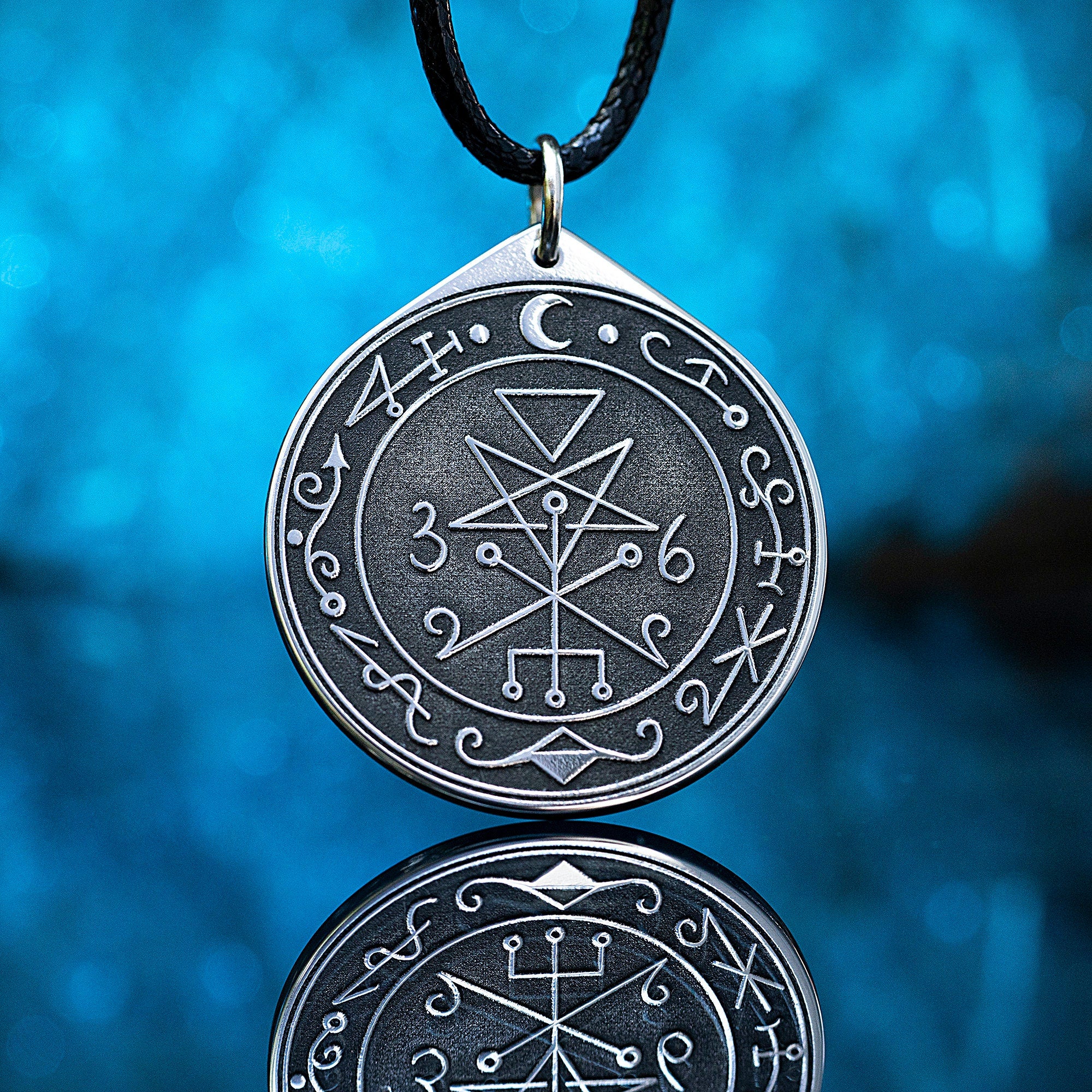 Lilith Seal Pendant: Goddess of Night, Demoness of Seduction, Goetia Solomon Amulet Occult Talisman