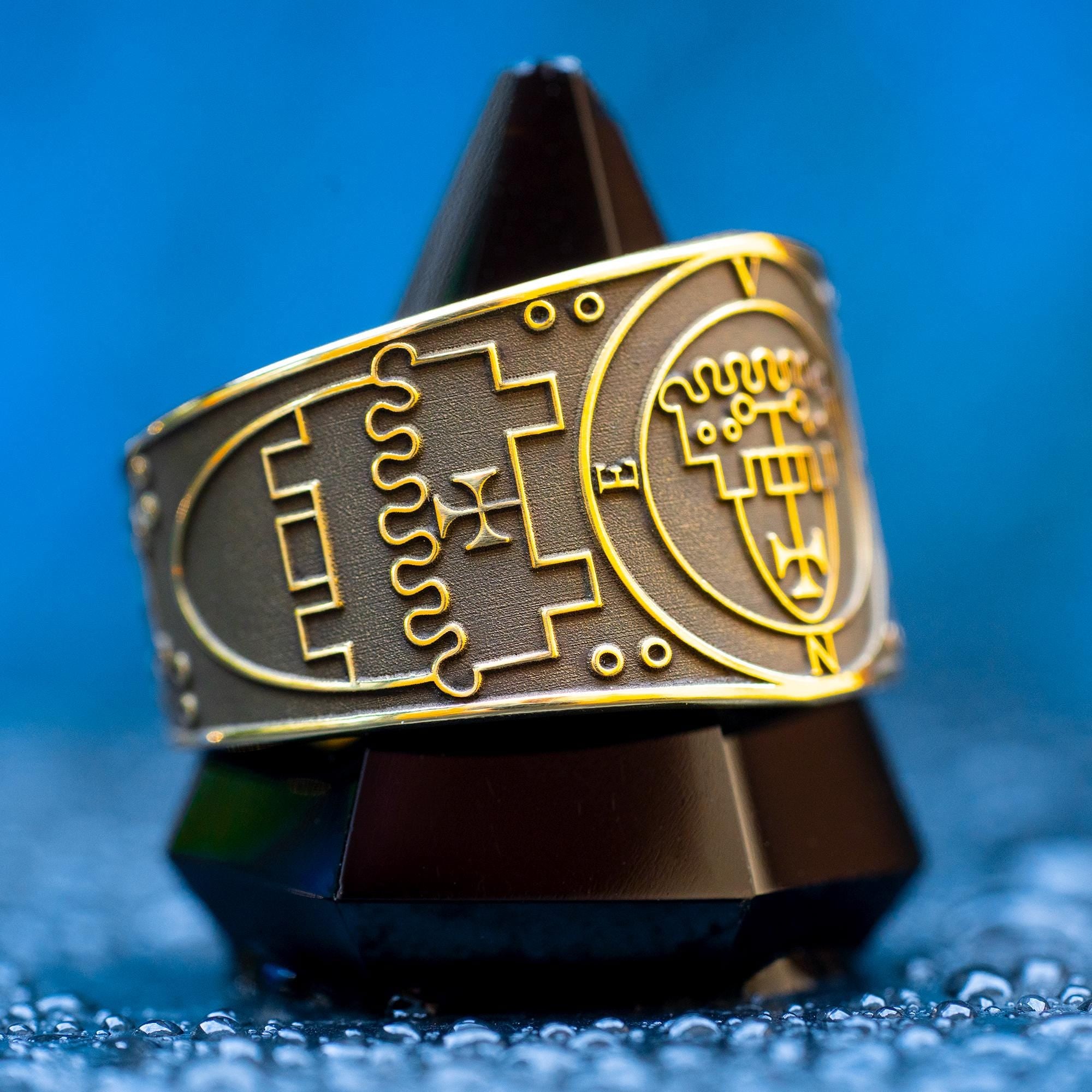 Vine Brass Ring: Demon of Secrets and Storms, Solomon kabbalah amulet