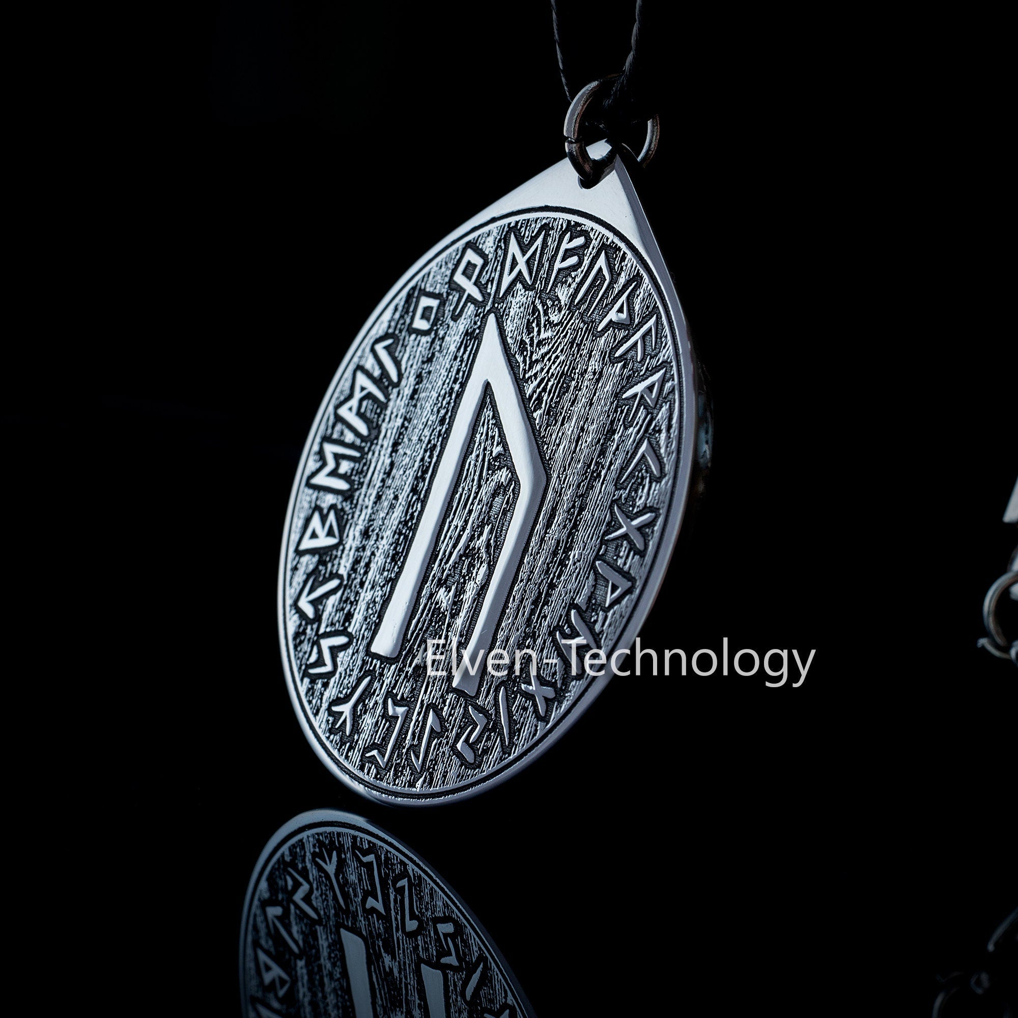 Viking Endurance Uruz Rune pendant in Wheel of Universe North Celtic amulet Elder Futhark talisman magic