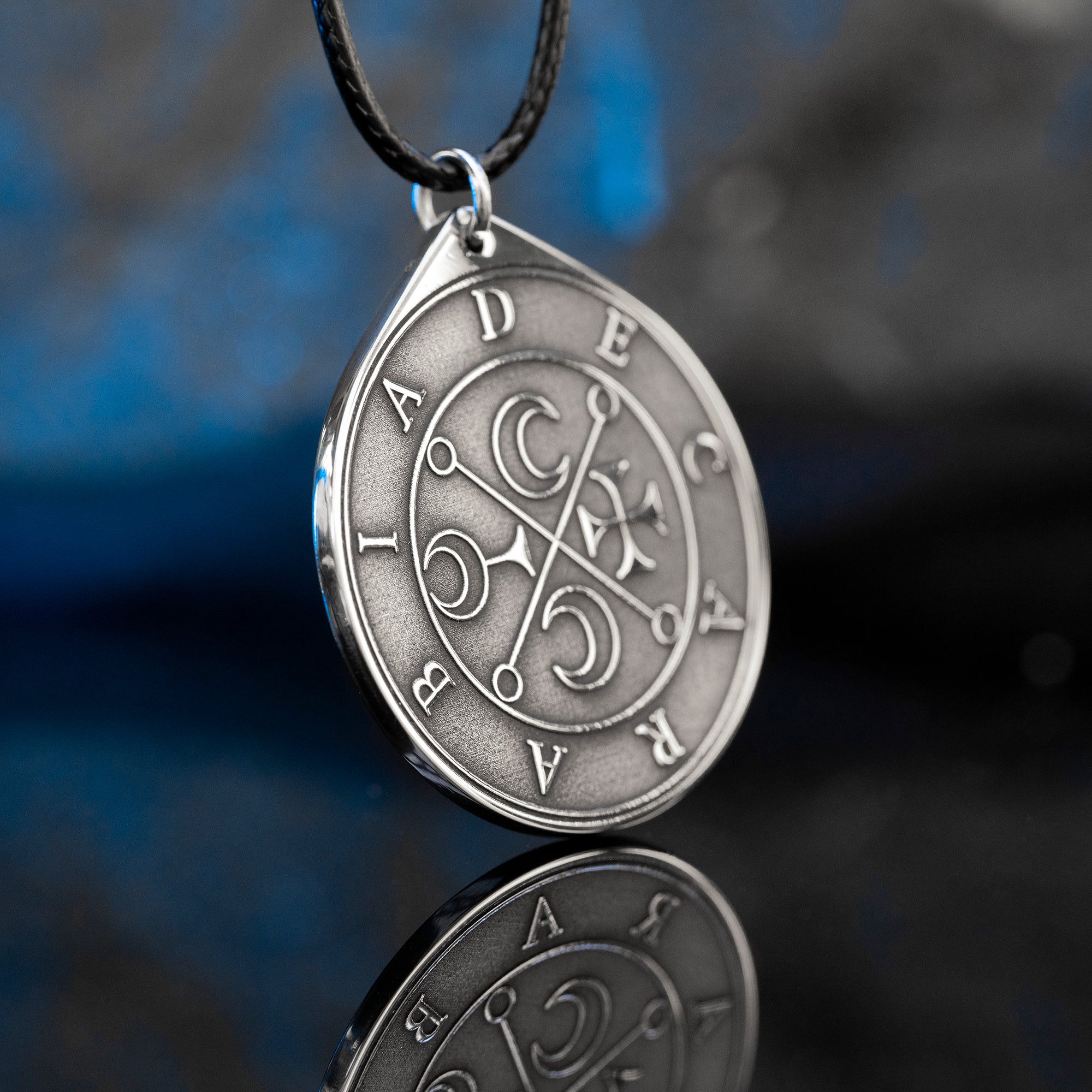 Decarabia Seal Pendant: Demon of Herbs, Gemstones, Stars and Hidden Knowledge, Solomon Goetia