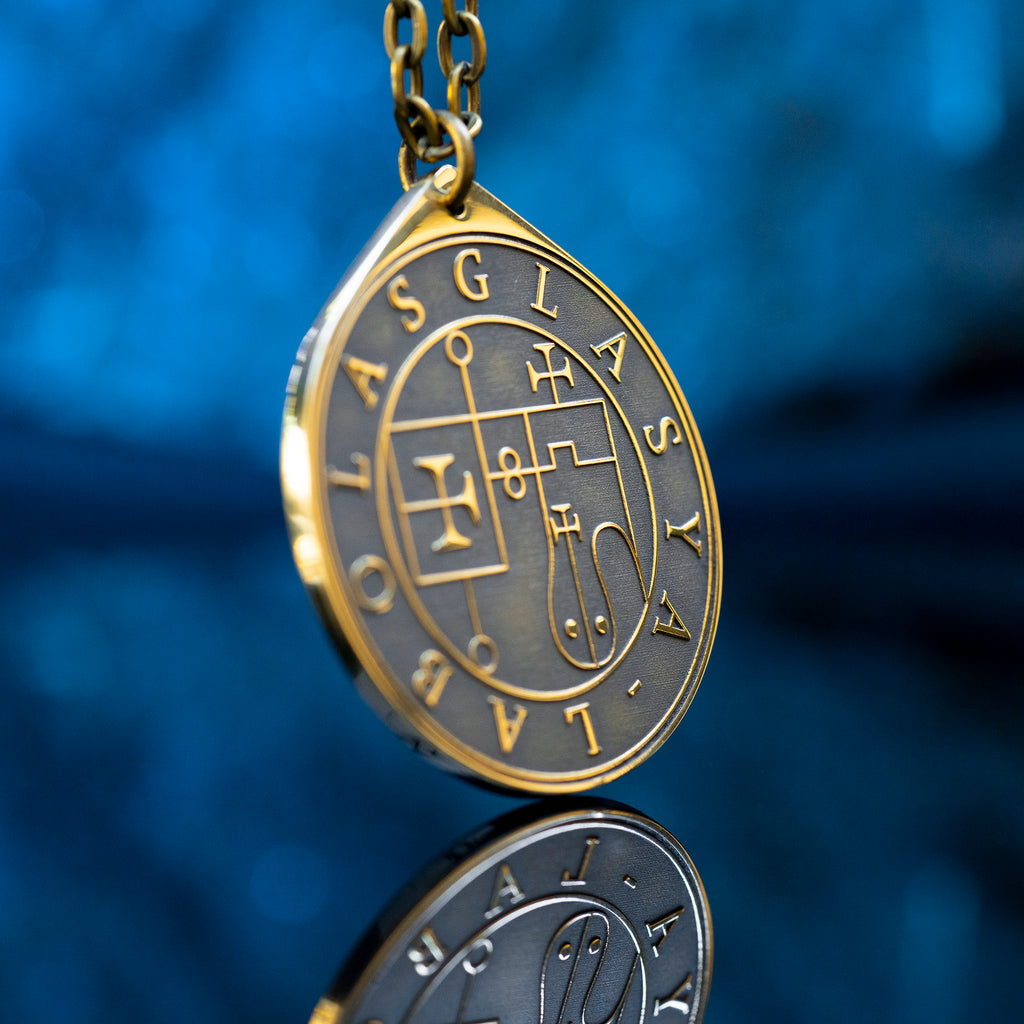 Glasya-Labolas seal pendant with engraved Ars Goetia sigil associated with arts, sciences, prophecy, and invisibility