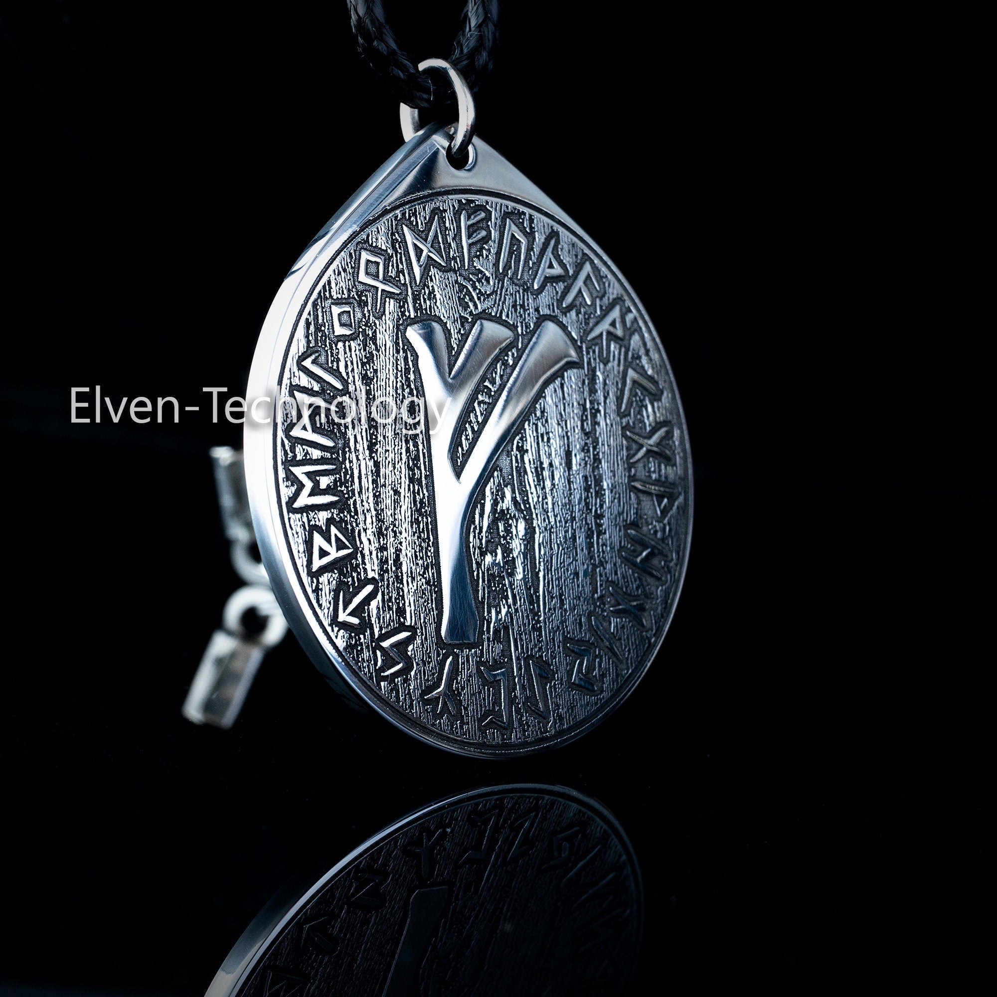 Viking Wealth Fehu Rune pendant in Wheel of Universe North Celtic amulet Elder Futhark