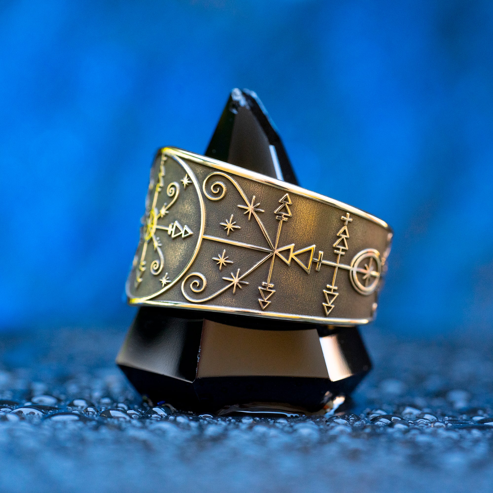Met Kalfou ring with Vodou veve symbolism of crossroads, night gates, road opening, road closing, and spiritual protection