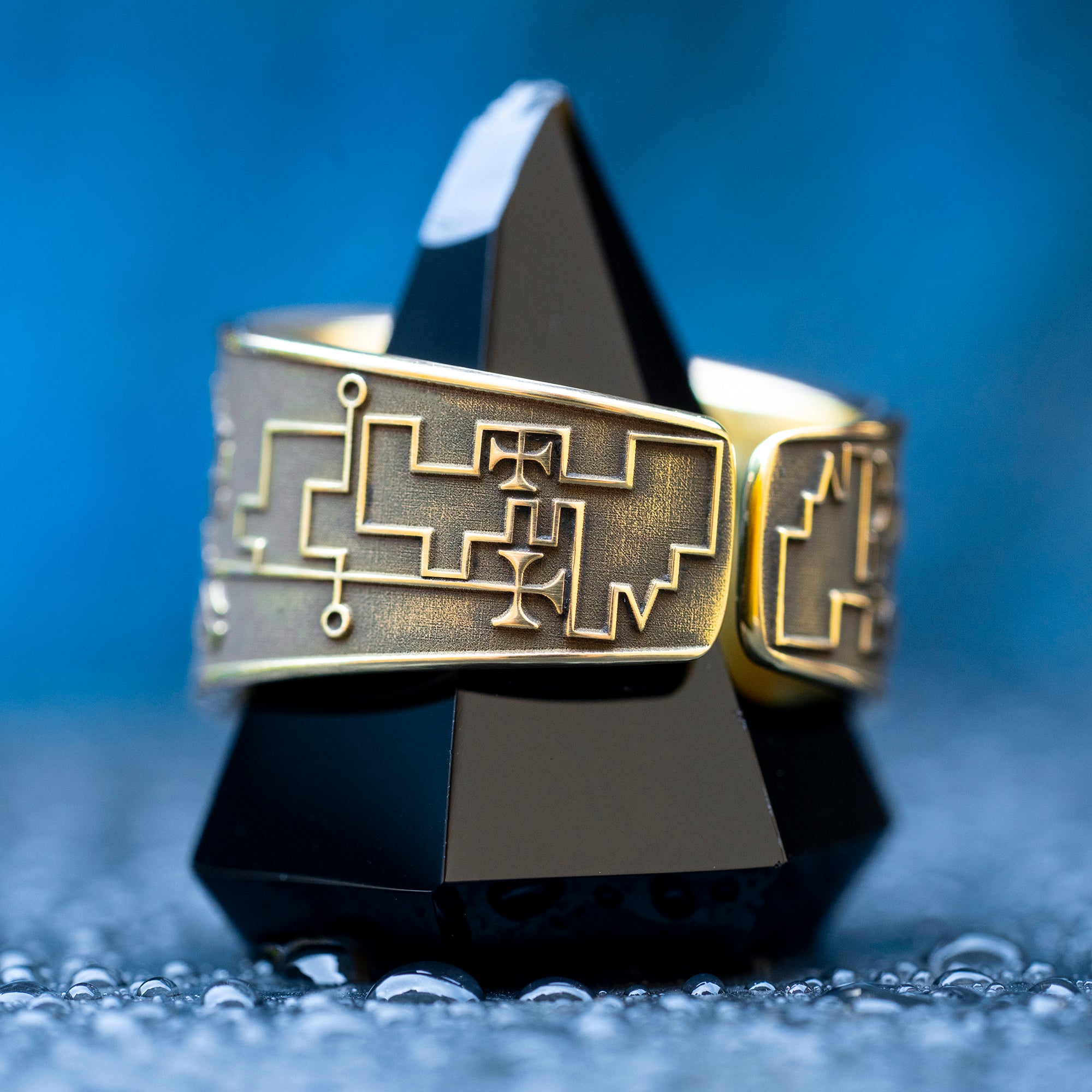 Vual Seal Ring: Demon of Love, Reconciliation, and Hidden Knowledge