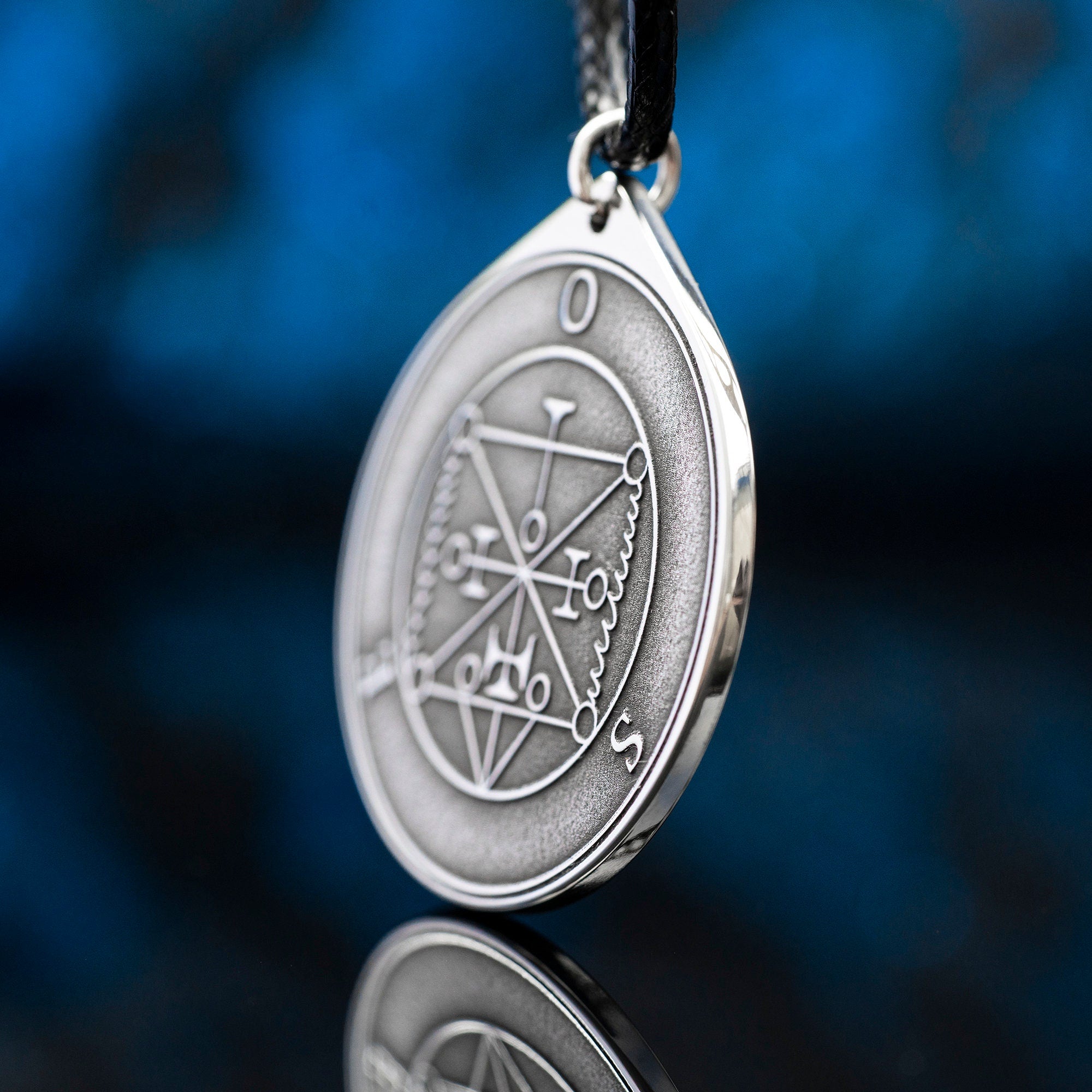 Ose Seal Pendant: Demon of Divine and Secret Things, Solomon amulet kabbalah occult magic goetia talisman