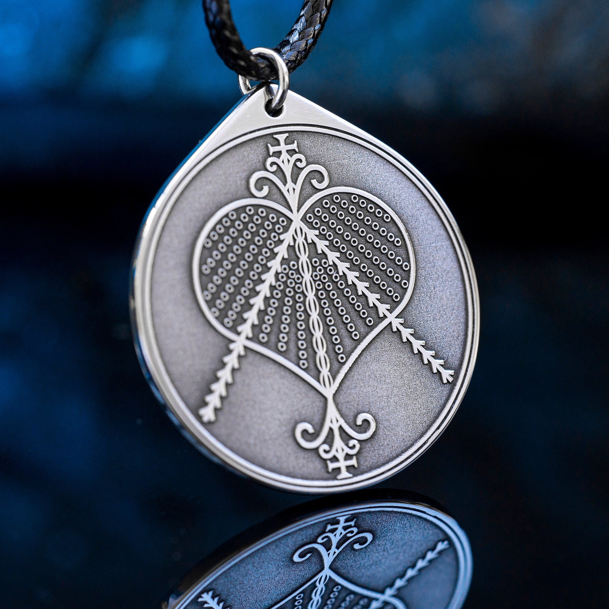 Ezili Mapyang Pendant: Haitian Vodou Stainless Steel Amulet