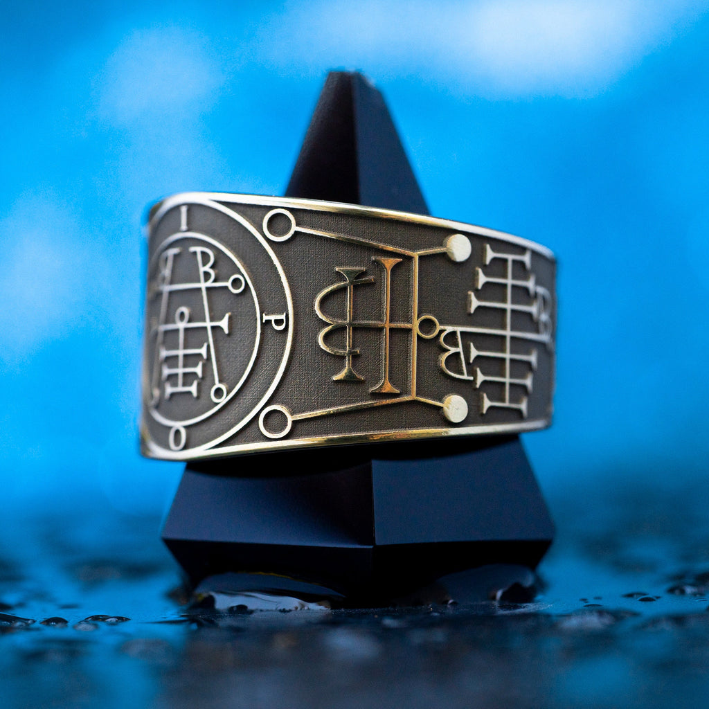 Mighty Prince Ipos Ring: Occult Seal, Sacred Geometry