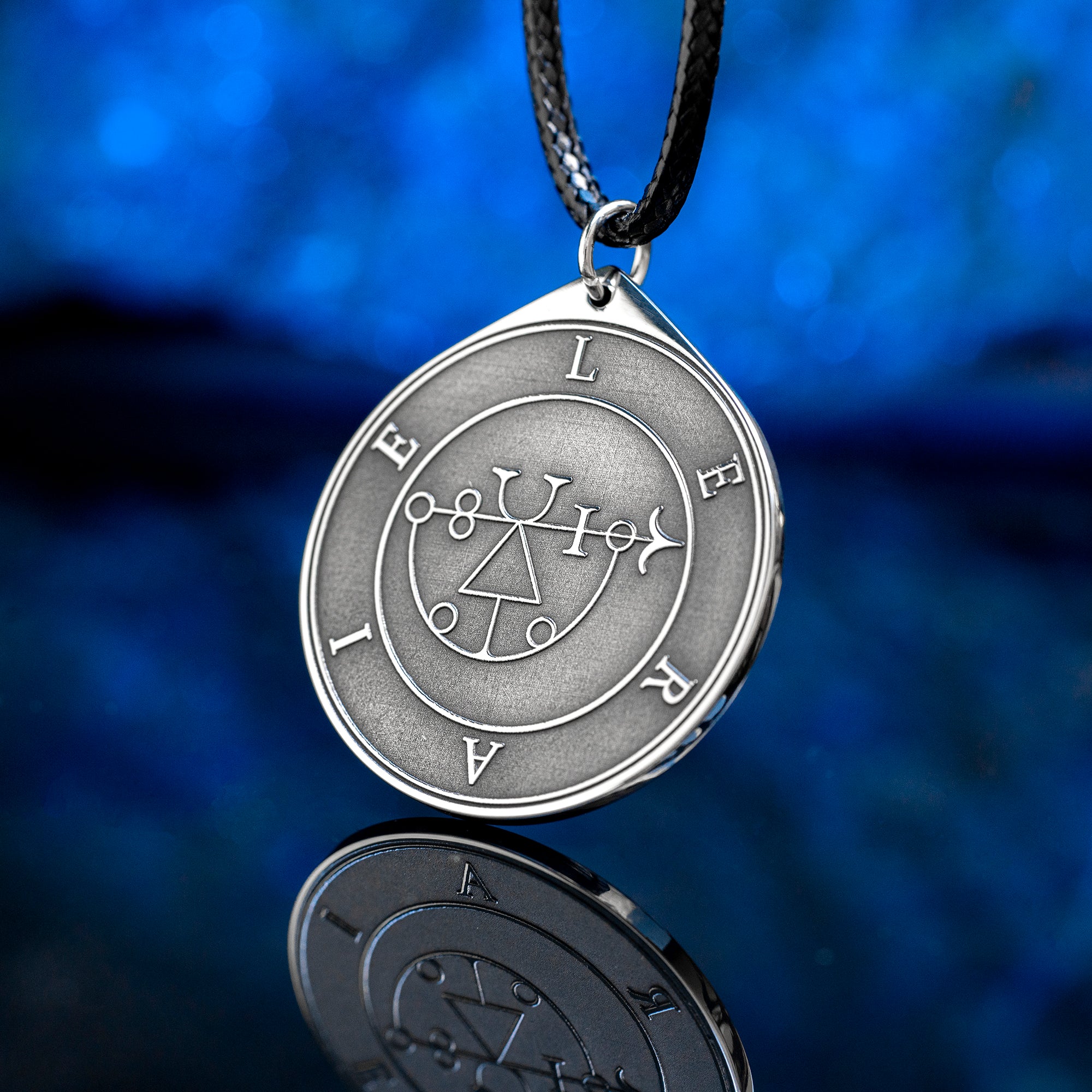 Leraie seal pendant with engraved Ars Goetia sigil associated with battles, contests, and arrow wounds