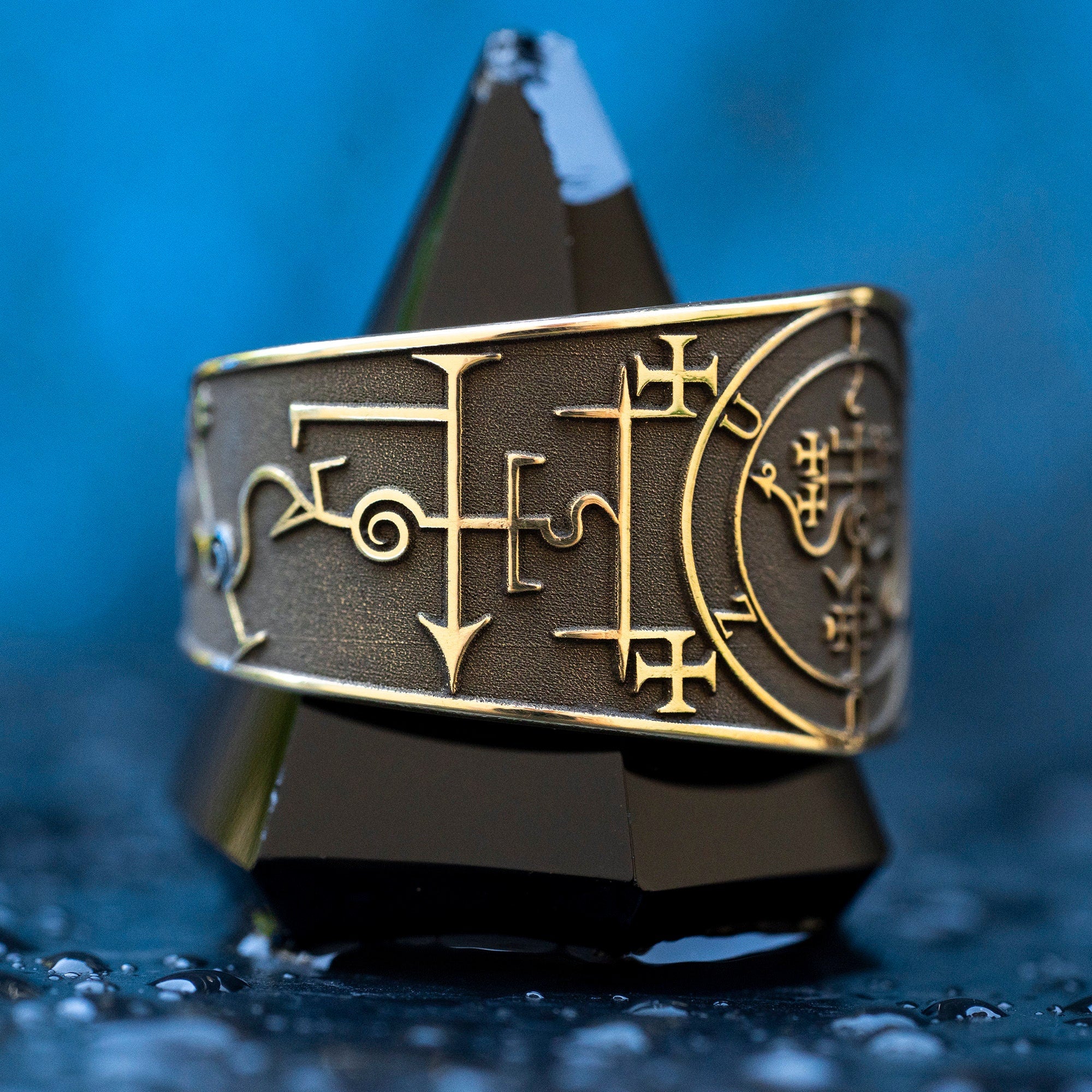 Pazuzu - Demon King of Wind and Storms occult adjustable ring, Sumerian and Assyrian demon Mesopotamian protection Seal sacred magic