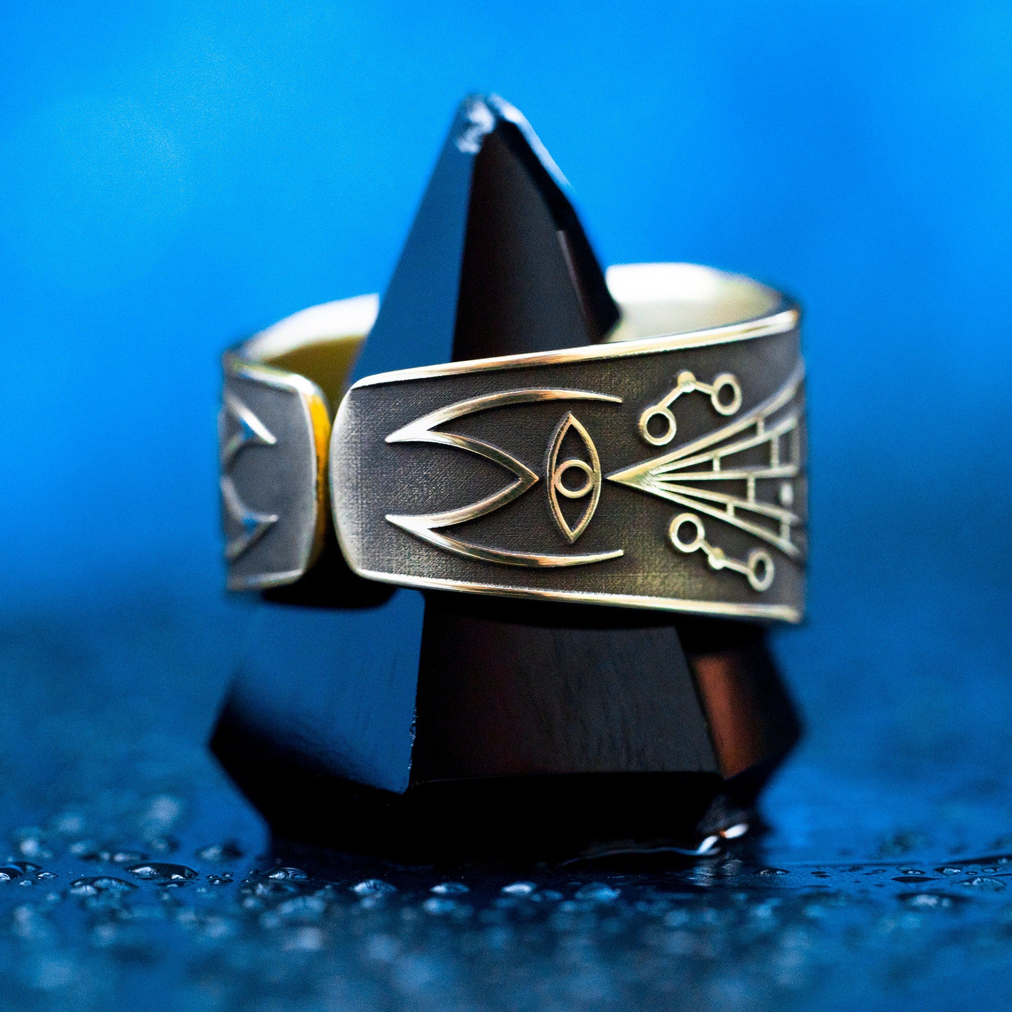 Mammon Spirit Ring: Adjustable Brass Occult Seal