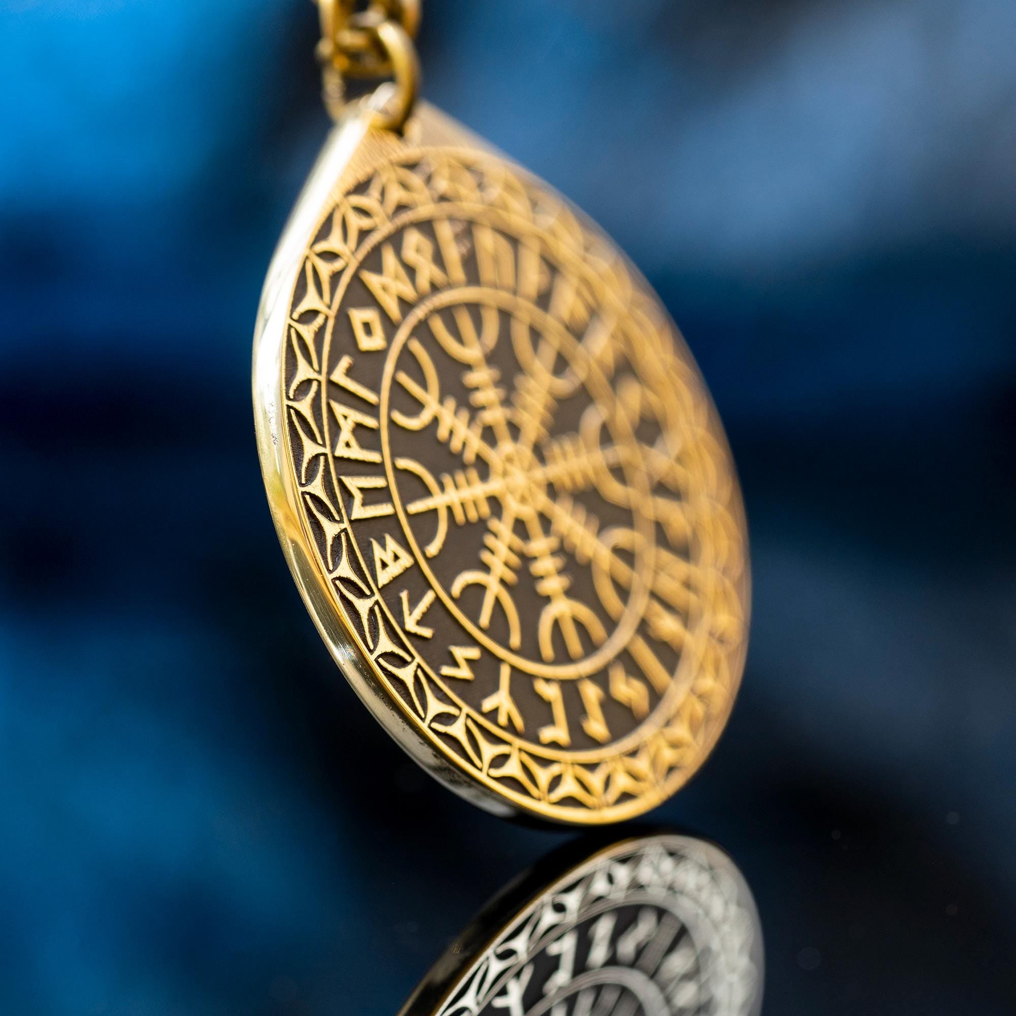 Viking The Helm of Awe Rune pendant in Wheel of Universe North Celtic amulet Elder Futhark talisman occult magic