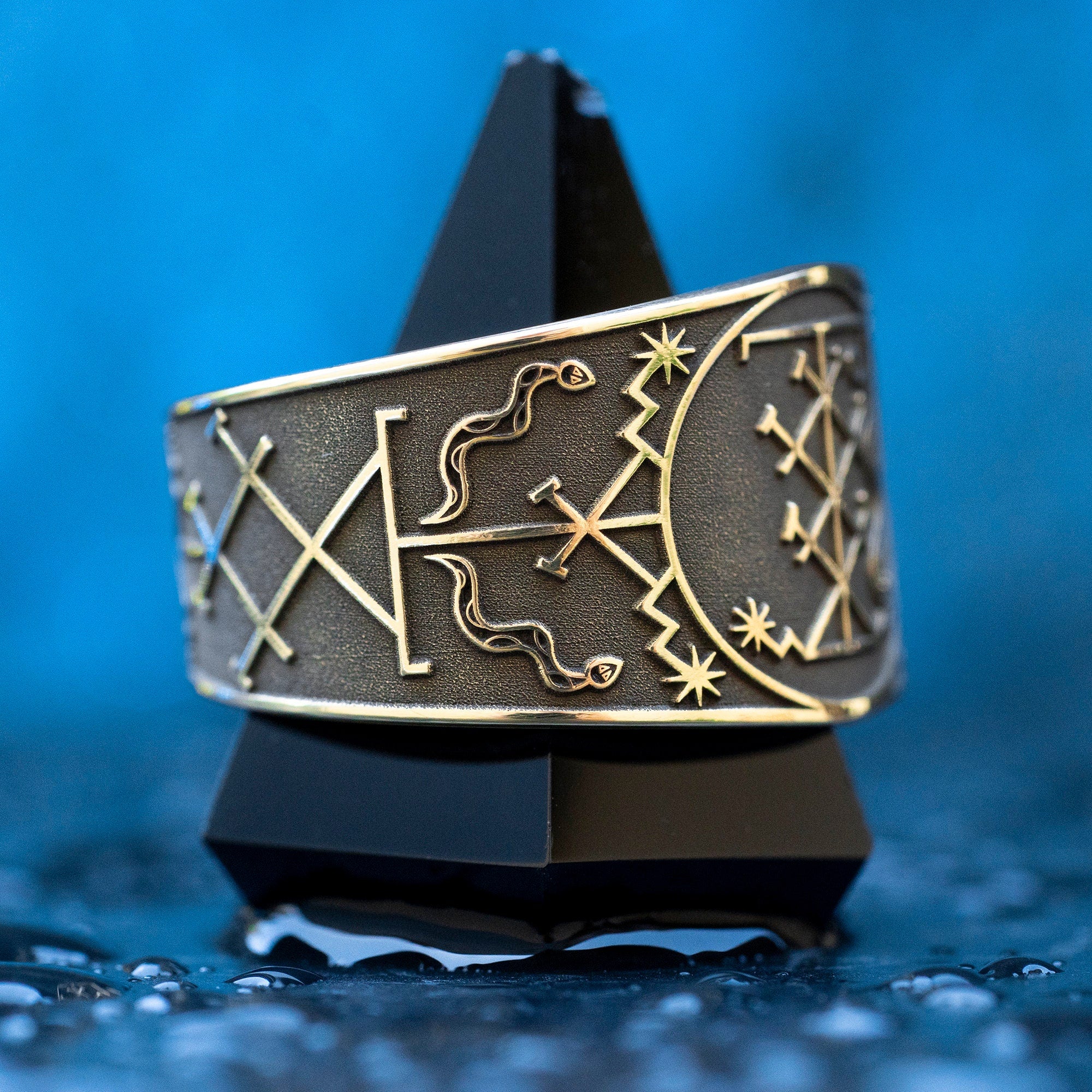 Shango Veve Ring: Orisha Deity Amulet of Power and Thunder, Vodou Yoruba Symbol