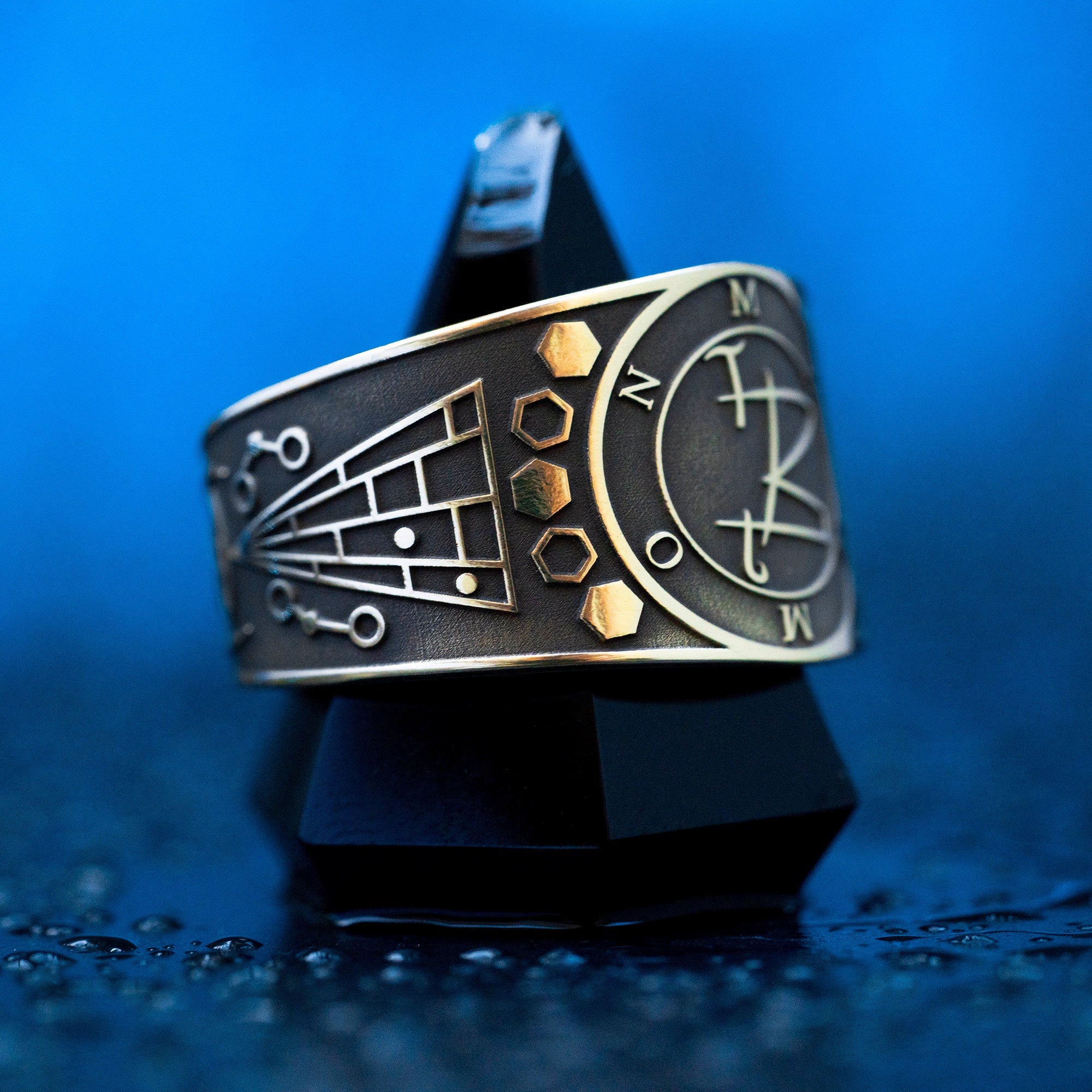 Mammon Spirit Ring: Adjustable Brass Occult Seal