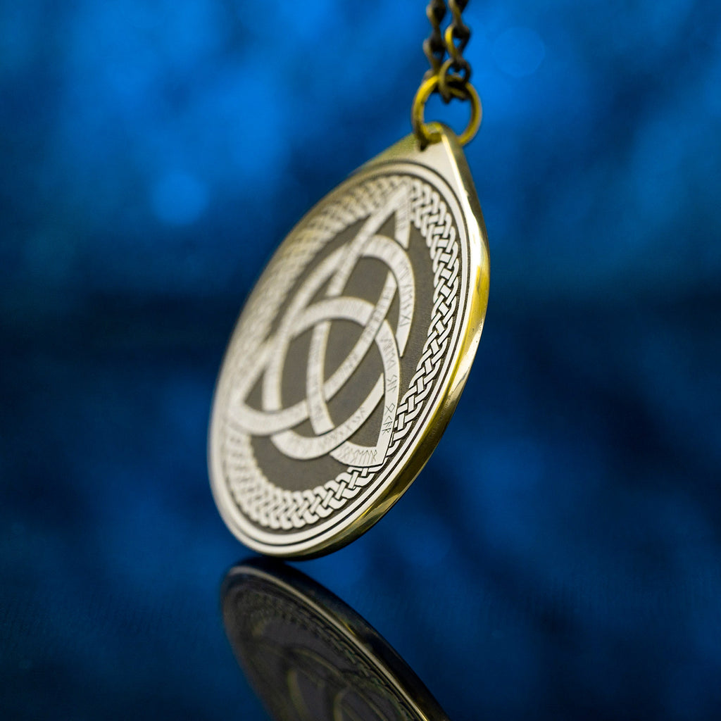 Triquetra pendant symbol Rune Power Circle Celtic talisman, Viking amulet, Scandinavian pendant, occult north magic pagan celtic amulet
