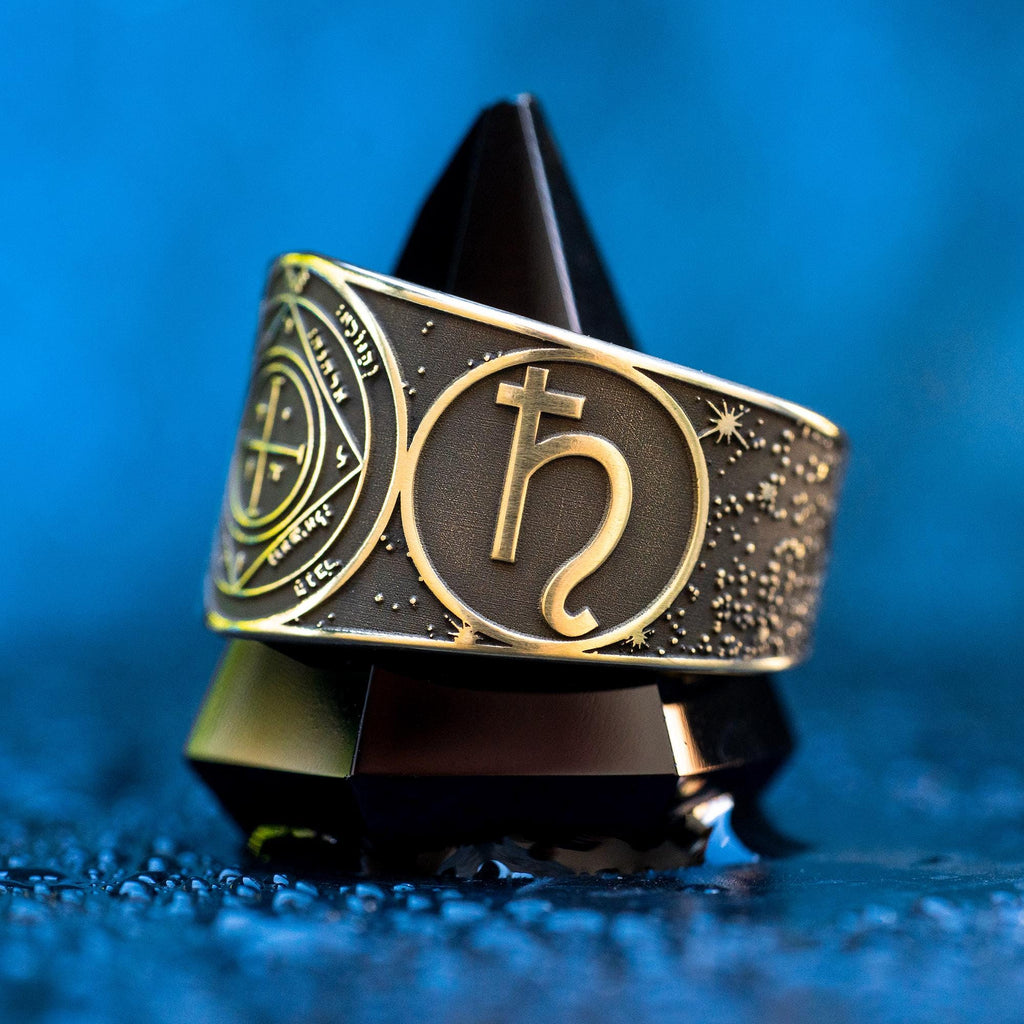 Fifth Pentacle of Saturn Ring: Goetia Solomon Kabbalah Amulet Talisman