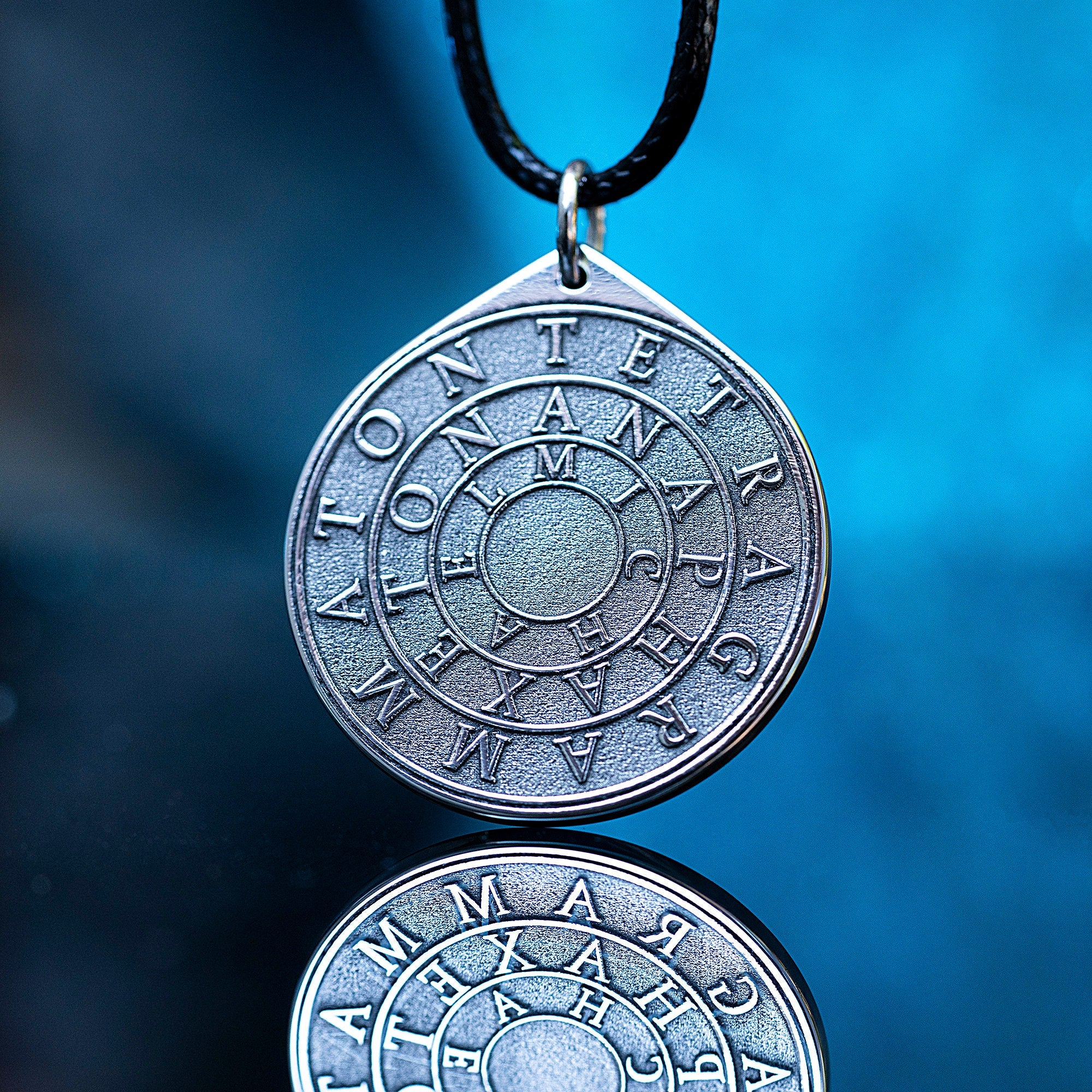Magic disc of Solomon Pendant: Sacred Geometry Kabbalah Amulet