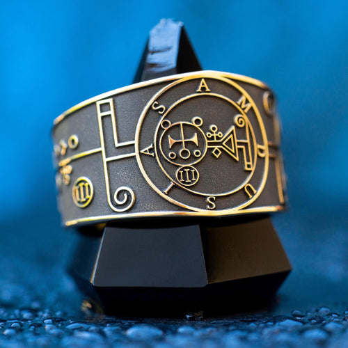 Amdusias seal ring with Ars Goetia demon sigil engraved as an occult talisman