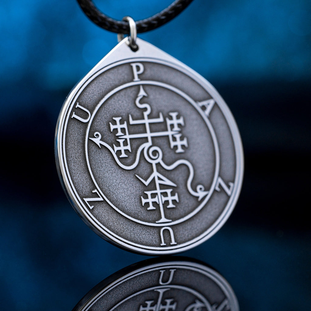 Pazuzu - Demon King of Wind and Storms, Sumerian and Assyrian demon pendant Mesopotamian Seal protection empowerment talisman occult magic