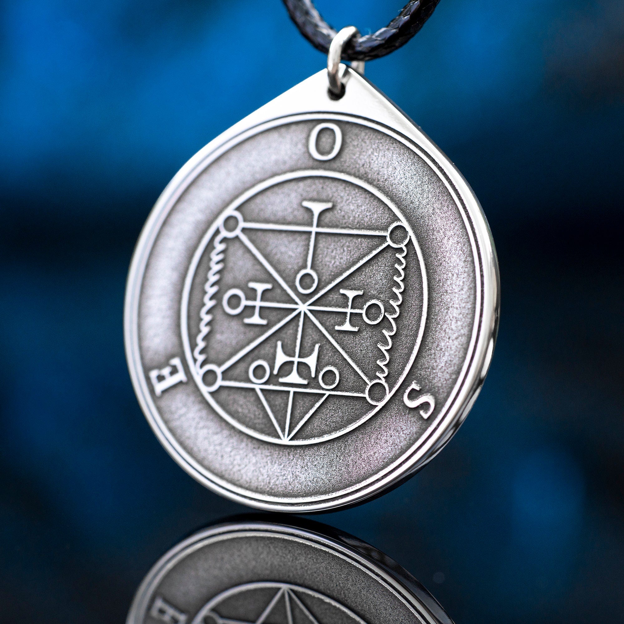 Ose Seal Pendant: Demon of Divine and Secret Things, Solomon amulet kabbalah occult magic goetia talisman