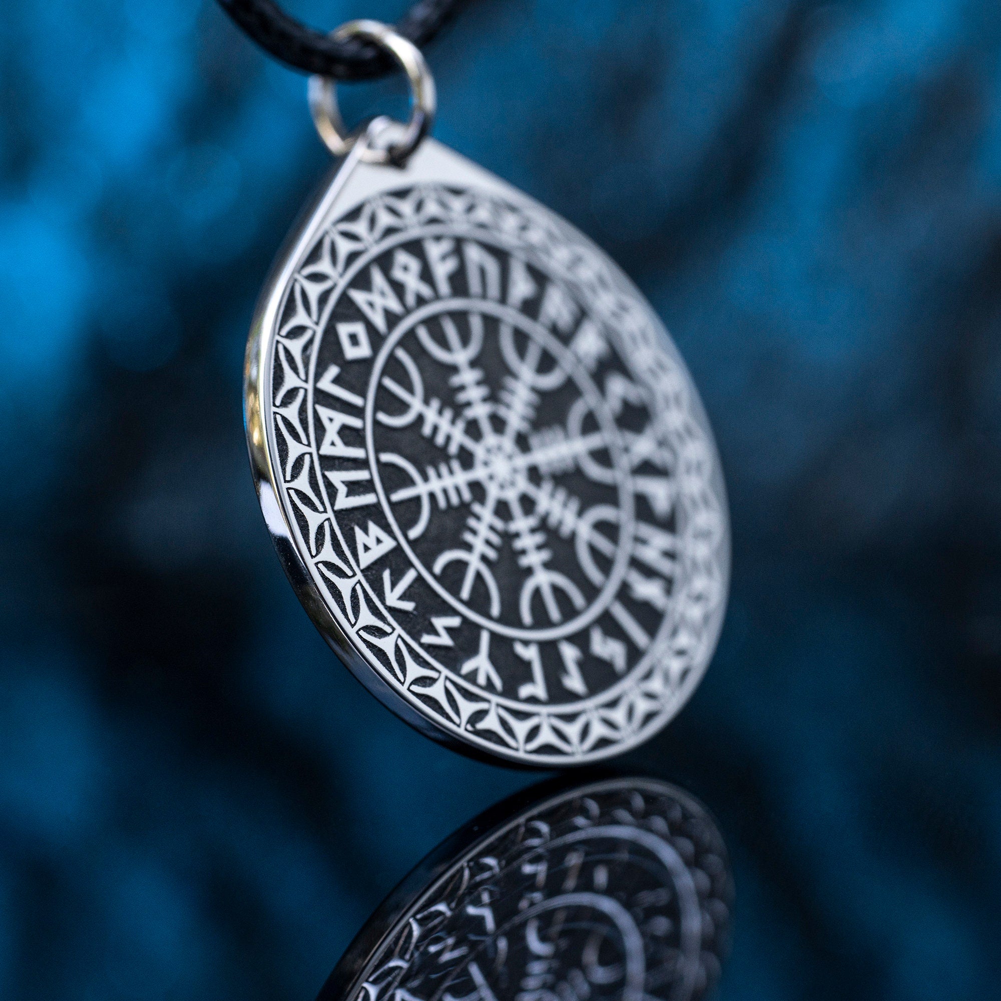 Viking The Helm of Awe Rune pendant in Wheel of Universe North Celtic amulet Elder Futhark talisman pagan occult magic