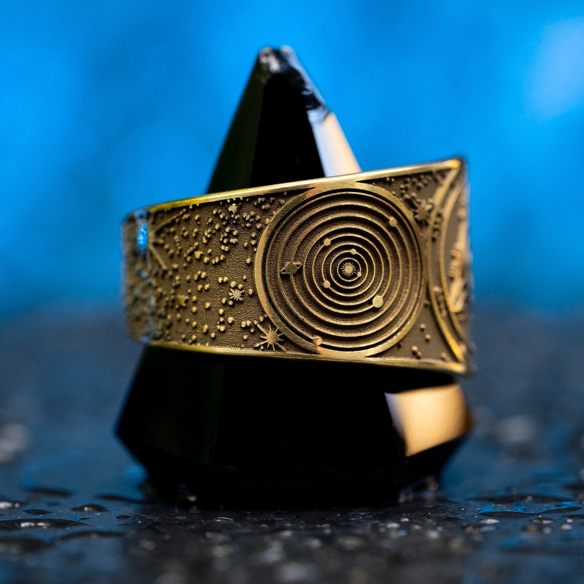 Goetia Fourth Pentacle of Saturn Ring: Kabbalah Amulet Talisman