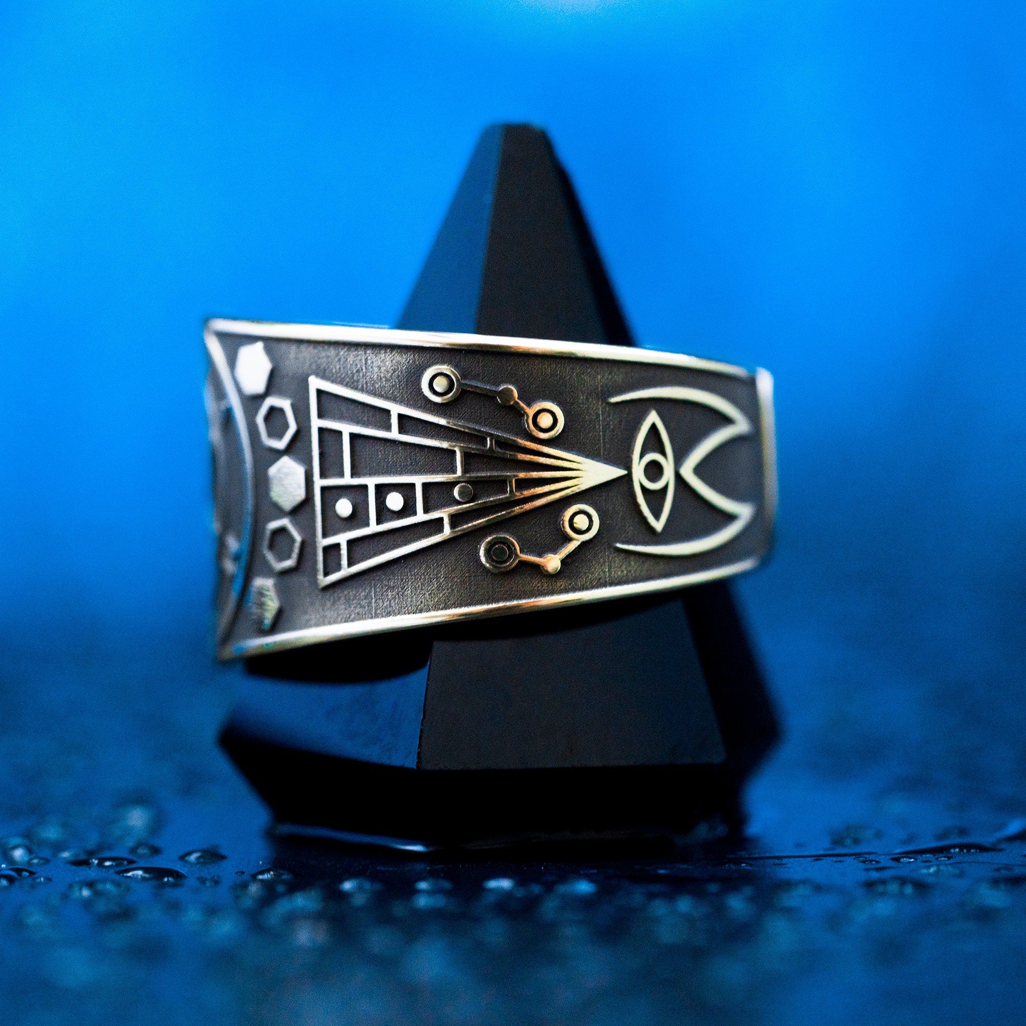 Mammon Spirit Ring: Adjustable Brass Occult Seal