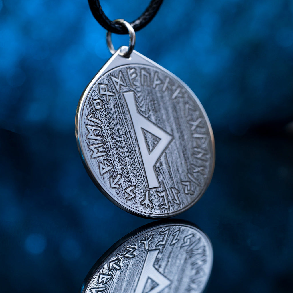 Viking Resistance Thurisaz Rune pendant in Wheel of Universe North Celtic amulet Elder Futhark talisman occult magic