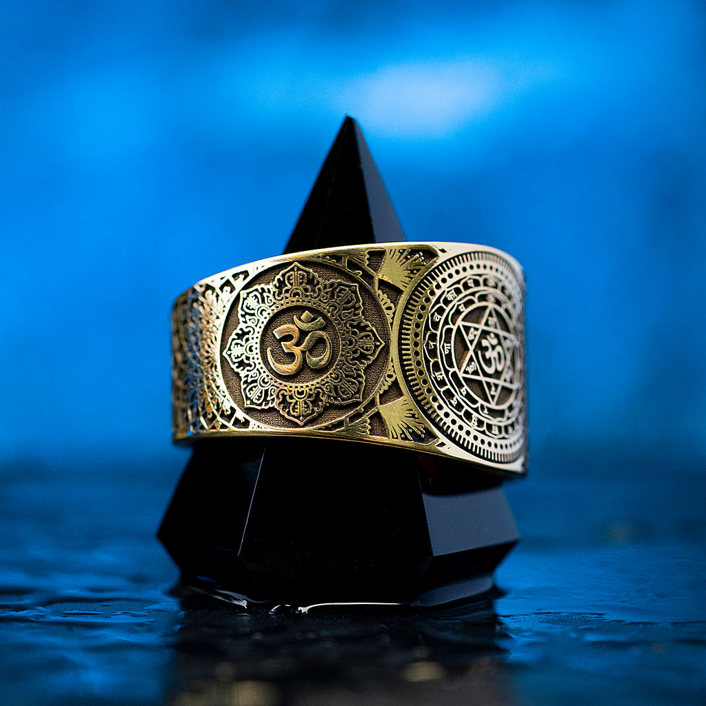 Sudarshan Om Lotus Yantra Ring: Spiritual Jewelry Meditation Symbol Yoga Mantra Sacred Talisman